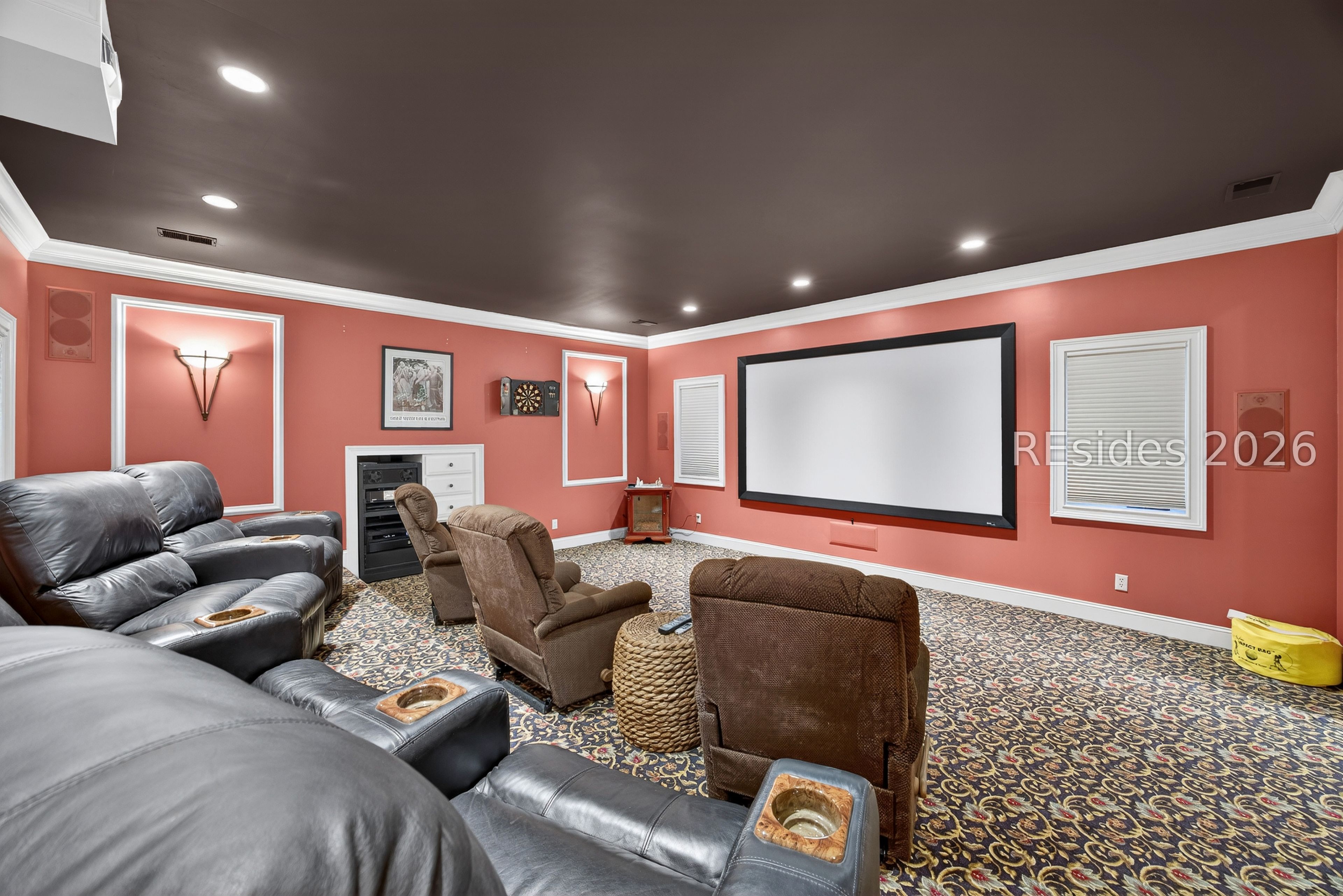 47 River Club Drive