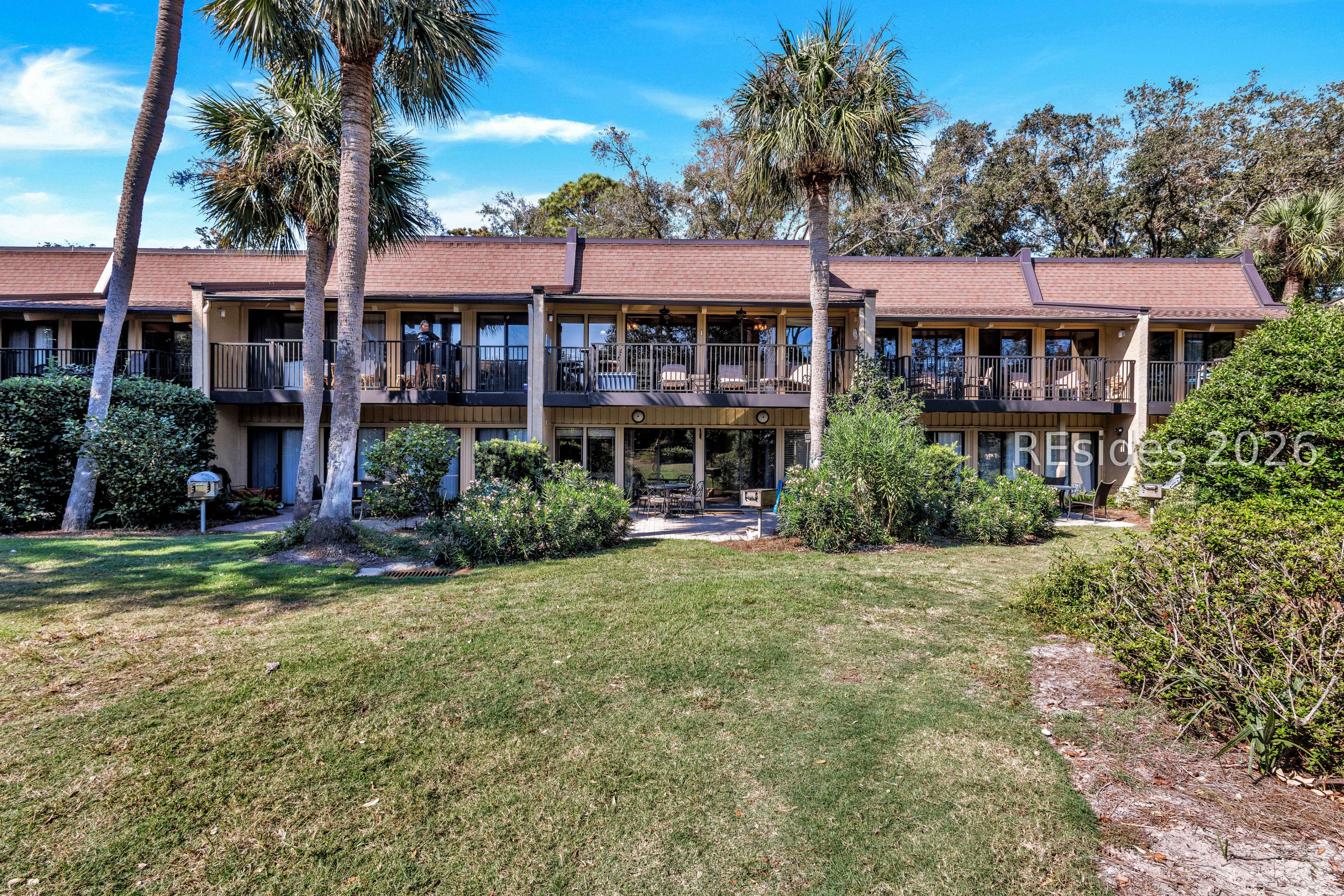 37 S Forest Beach Drive Unit: 15