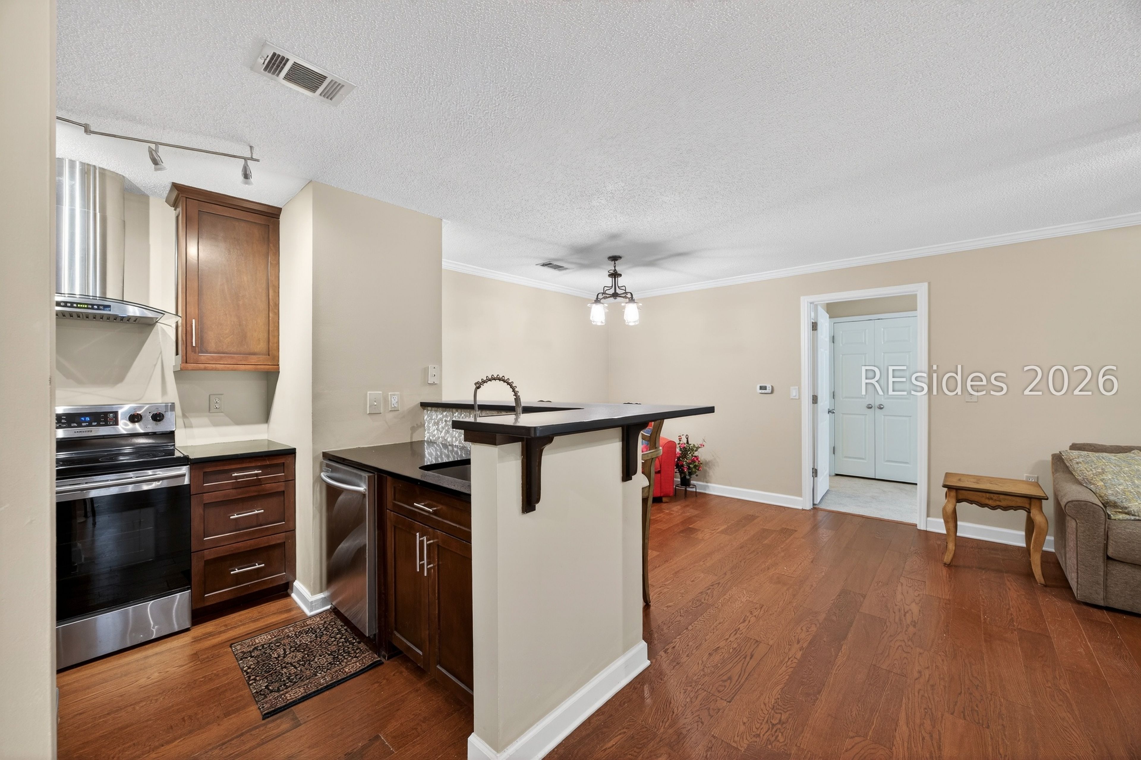 50 Pebble Beach Cove Unit: E110