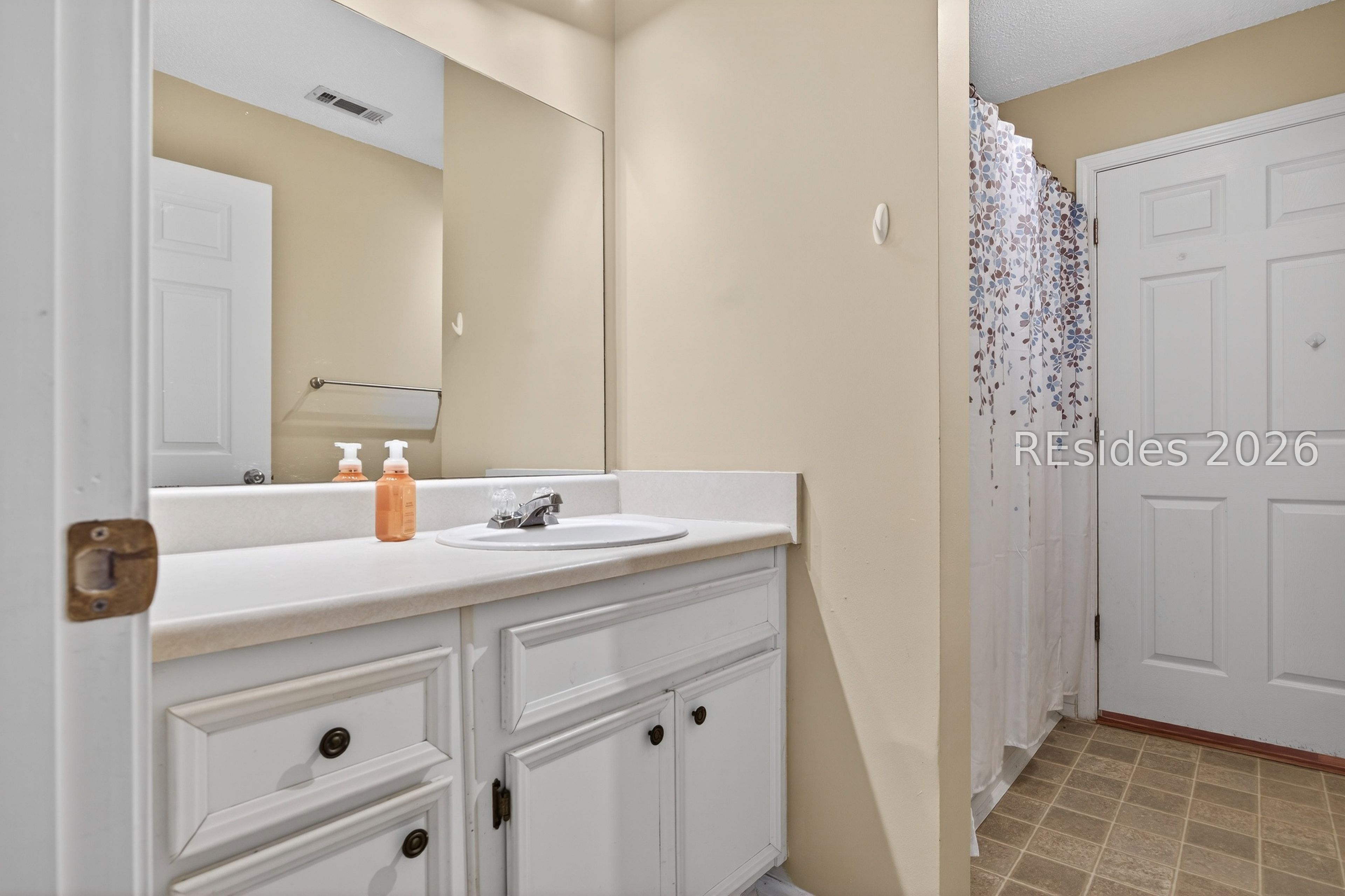 50 Pebble Beach Cove Unit: E110