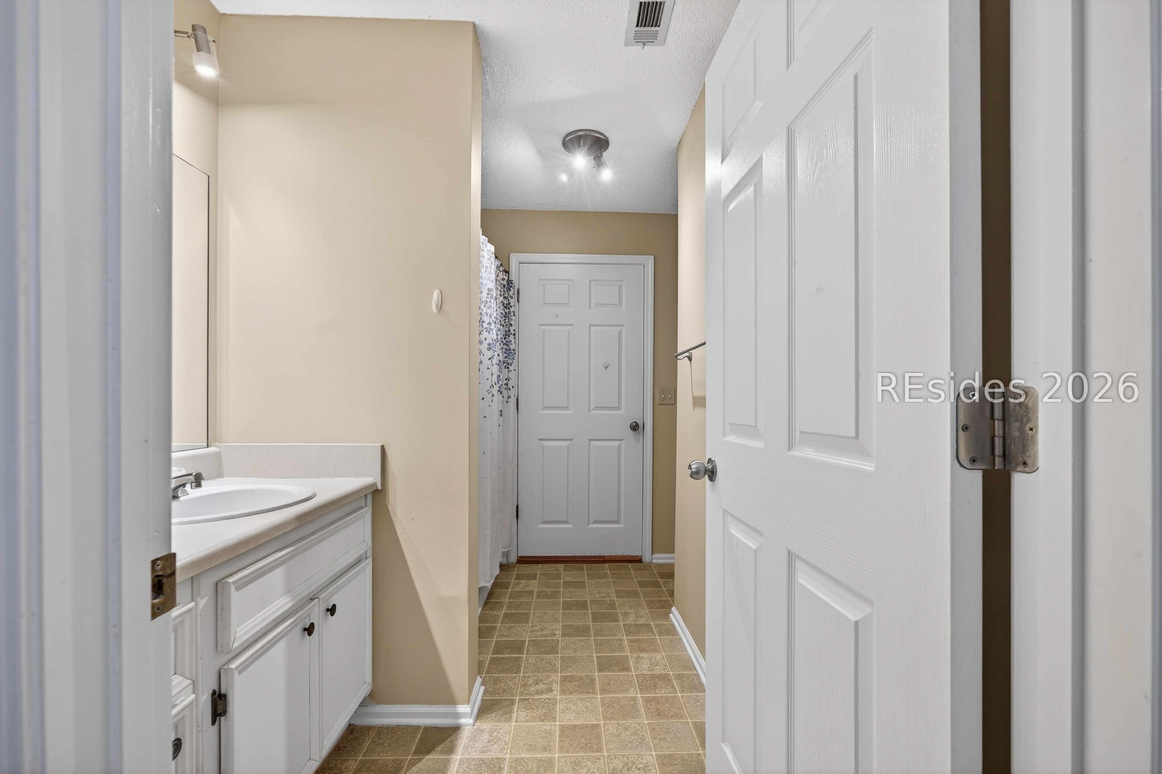 50 Pebble Beach Cove Unit: E110
