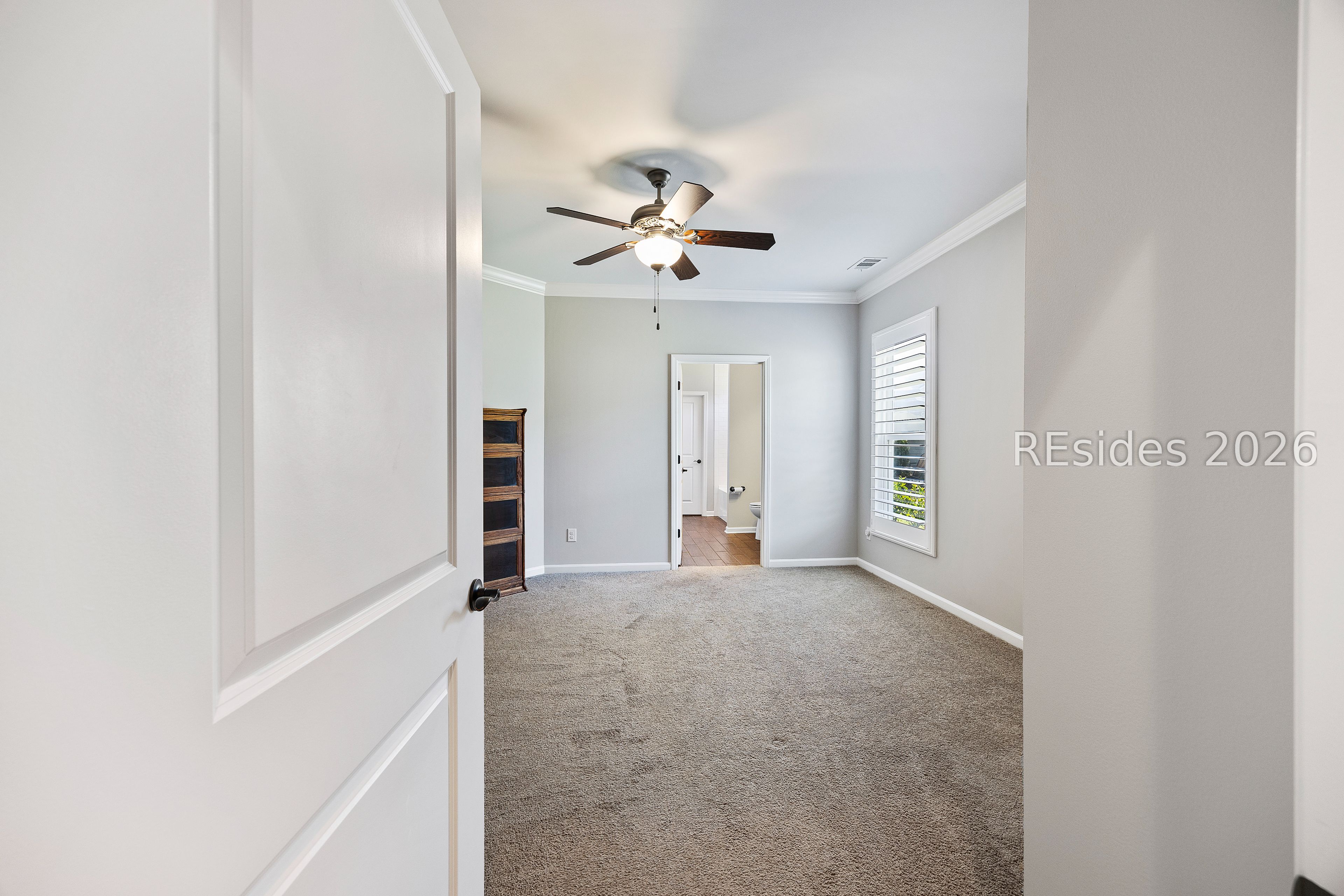 30 Heathrow Avenue