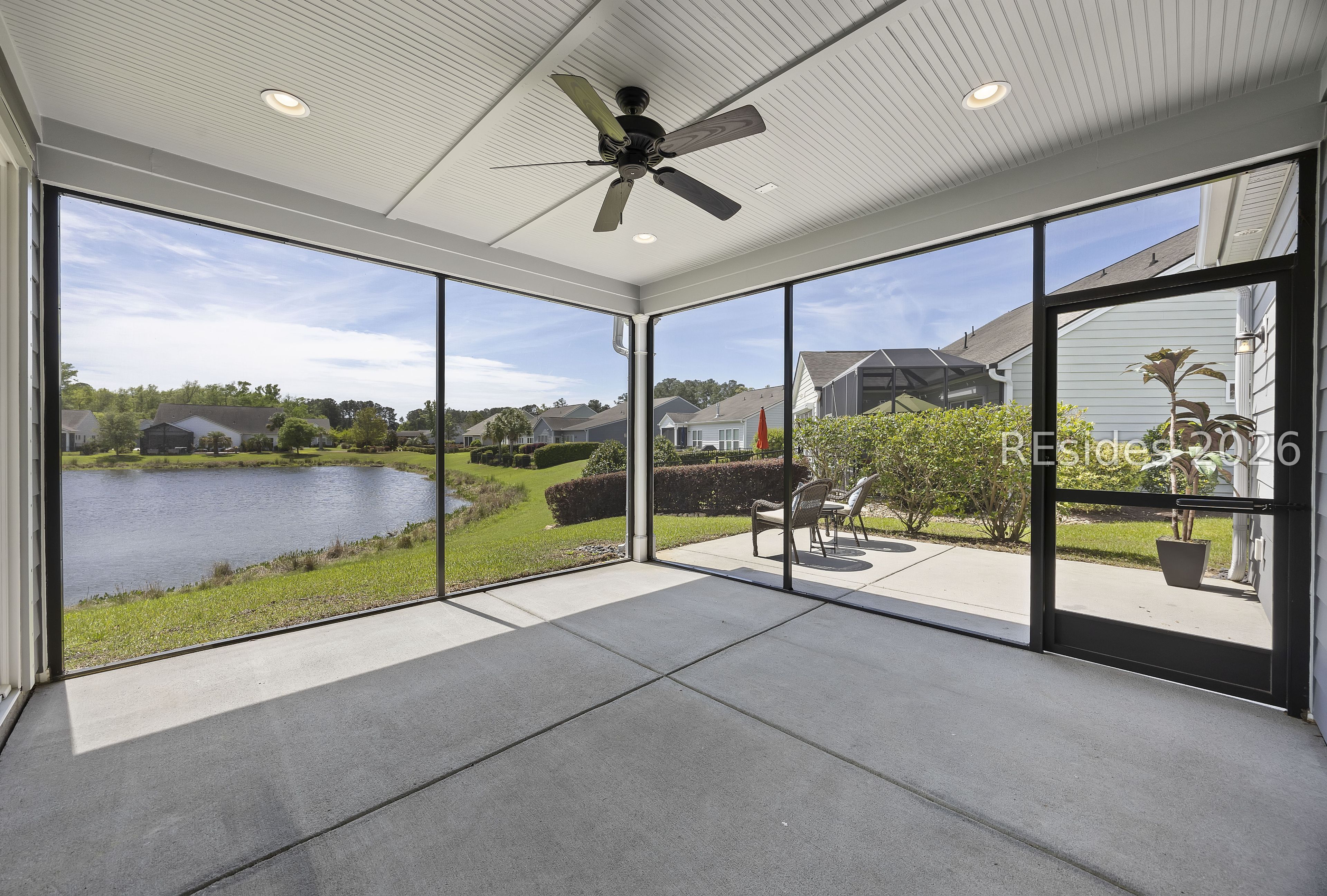 30 Heathrow Avenue