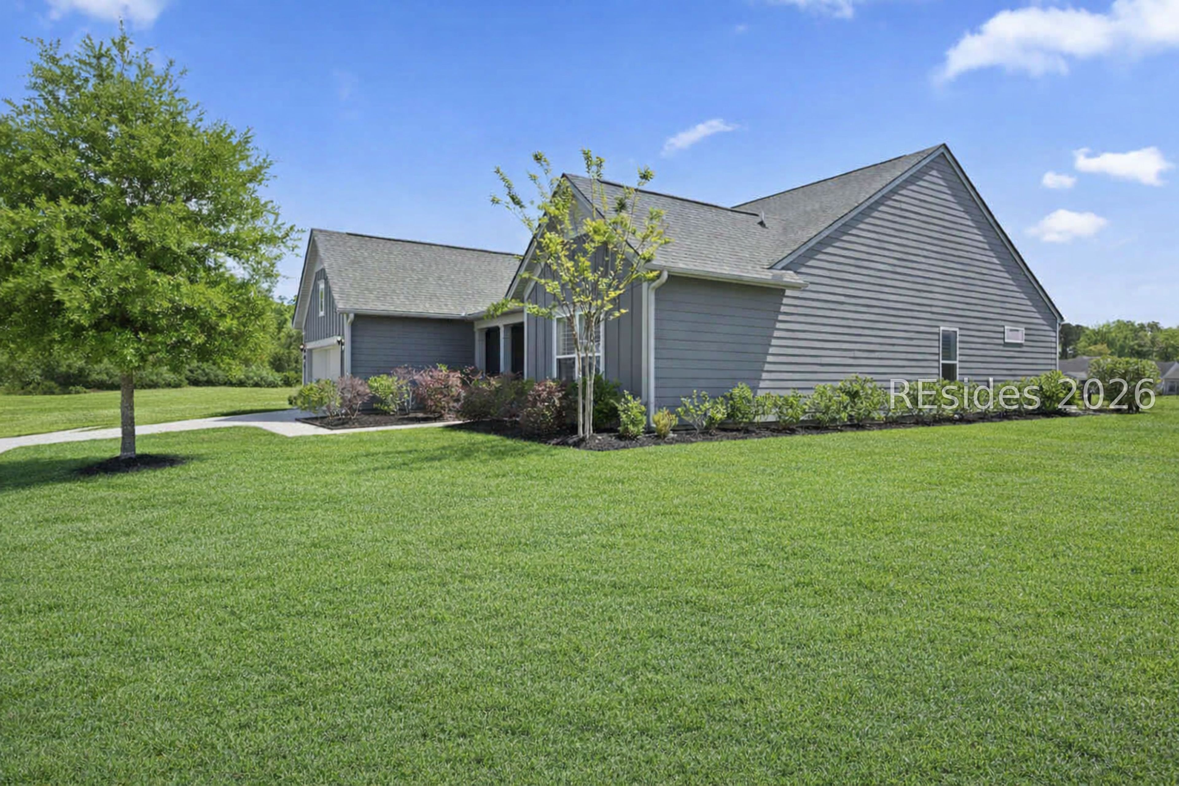 30 Heathrow Avenue