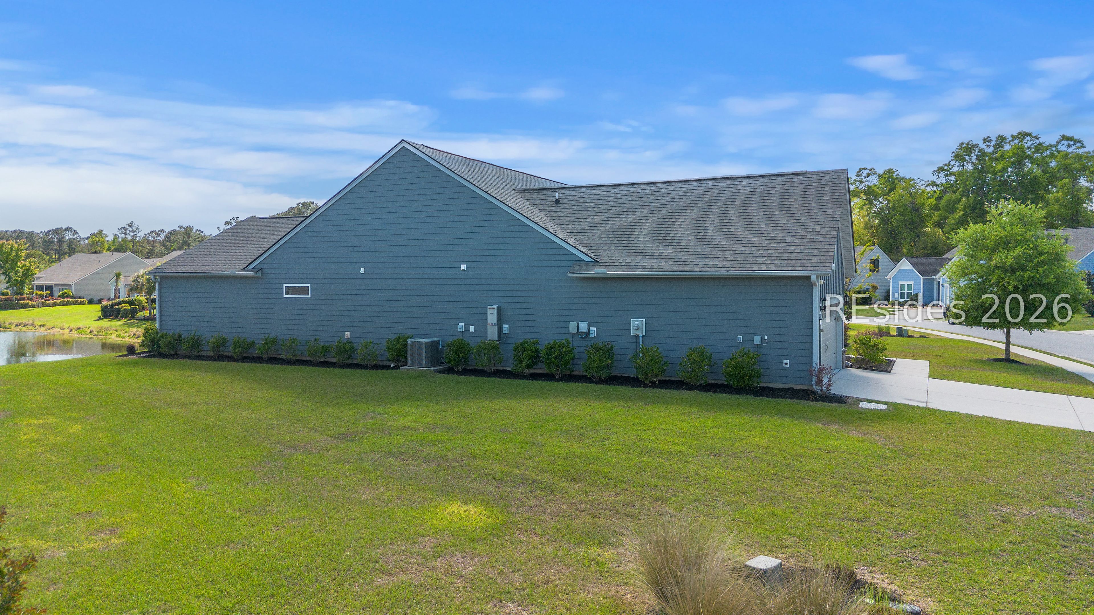 30 Heathrow Avenue