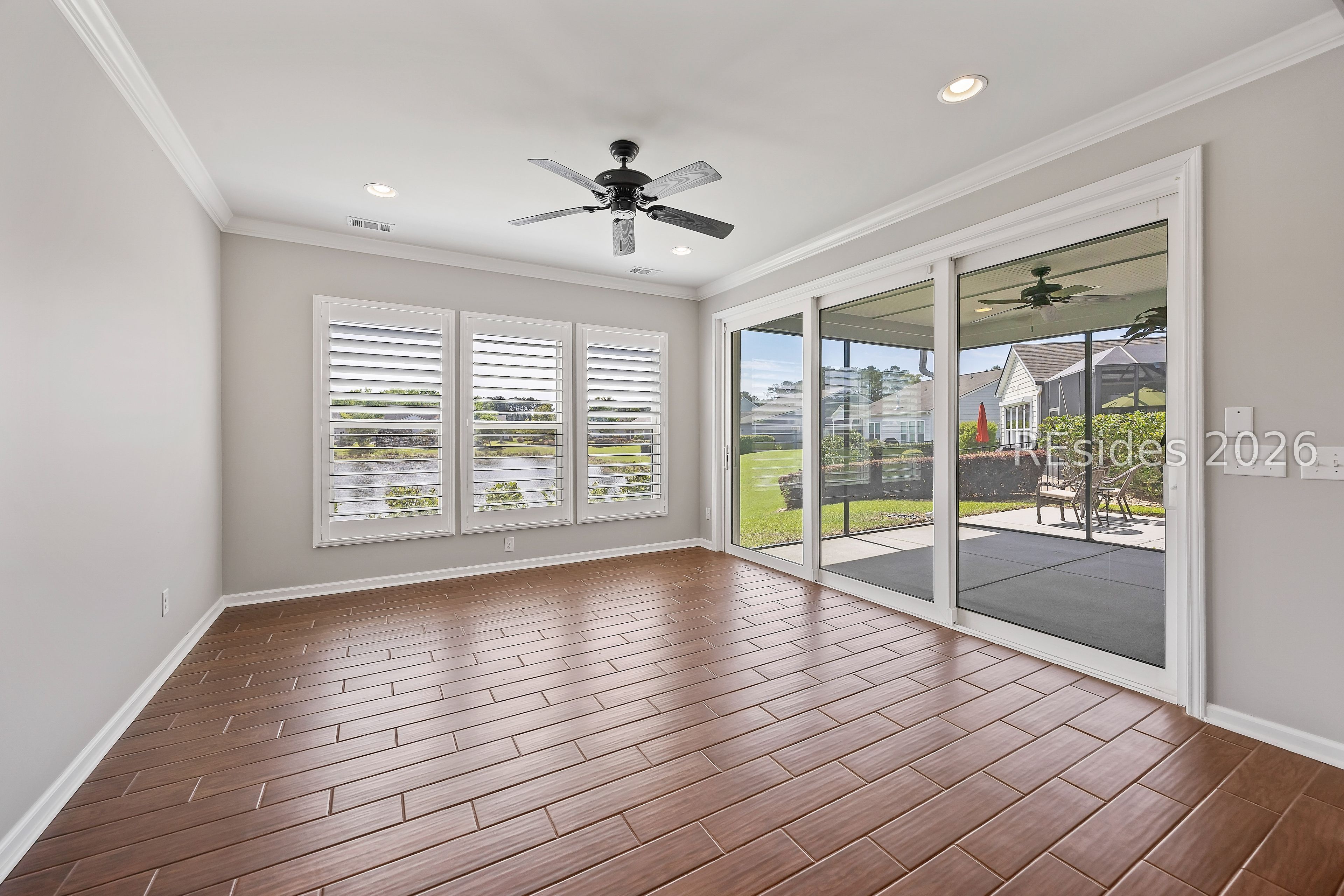 30 Heathrow Avenue