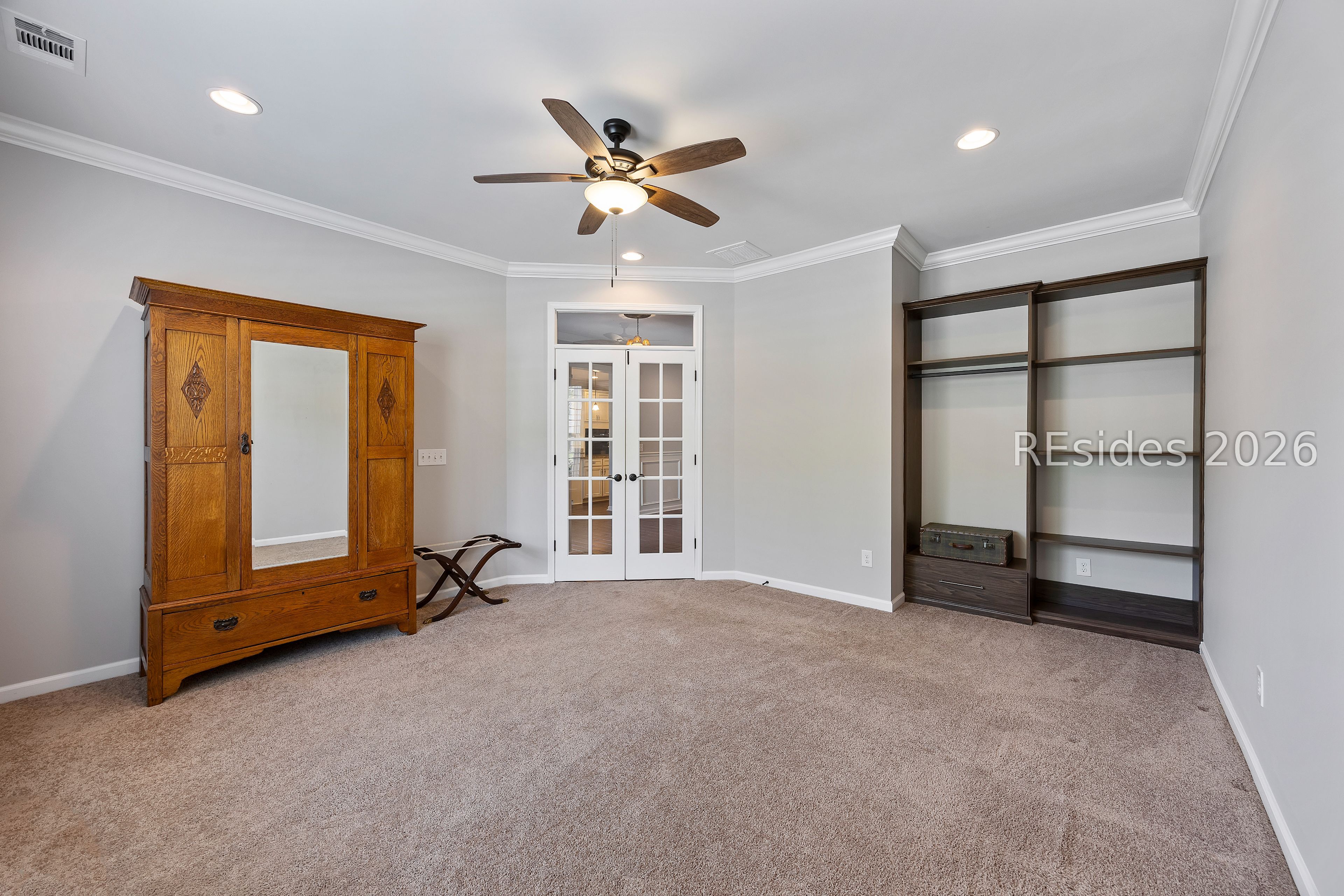 30 Heathrow Avenue