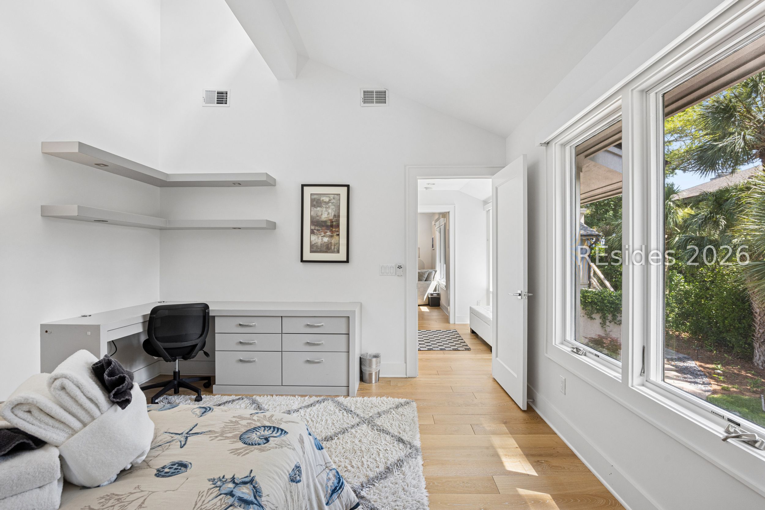 33 Ruddy Turnstone Road