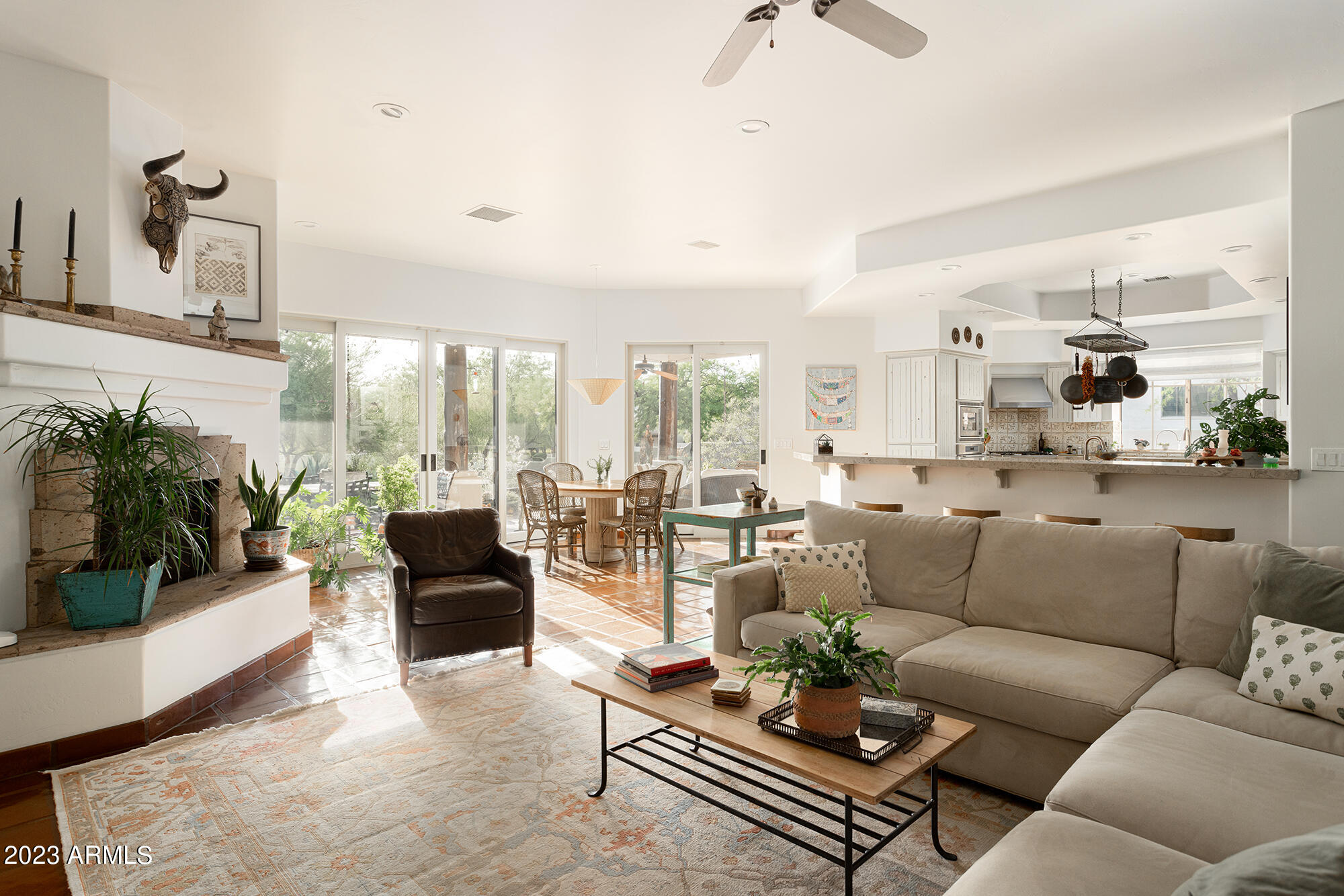 5518 N Camelback Canyon 