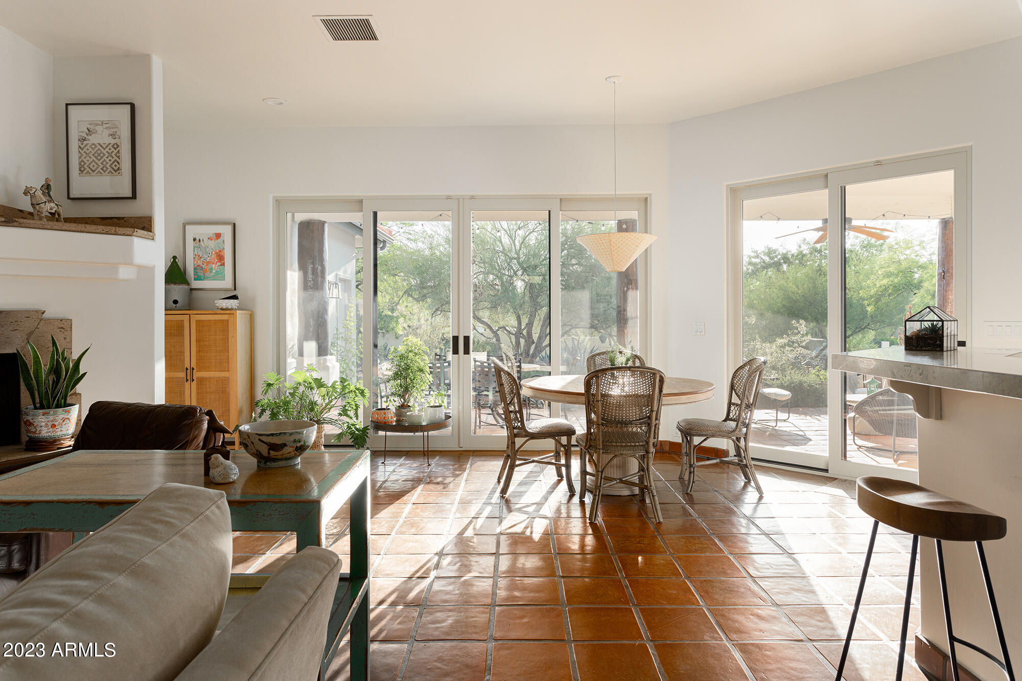 5518 N Camelback Canyon 