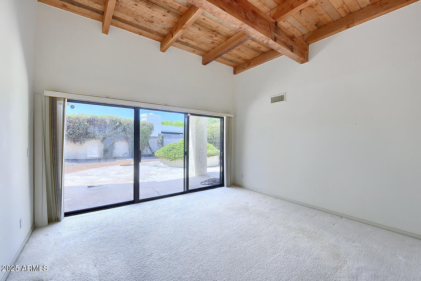 5414 N 26TH Street N