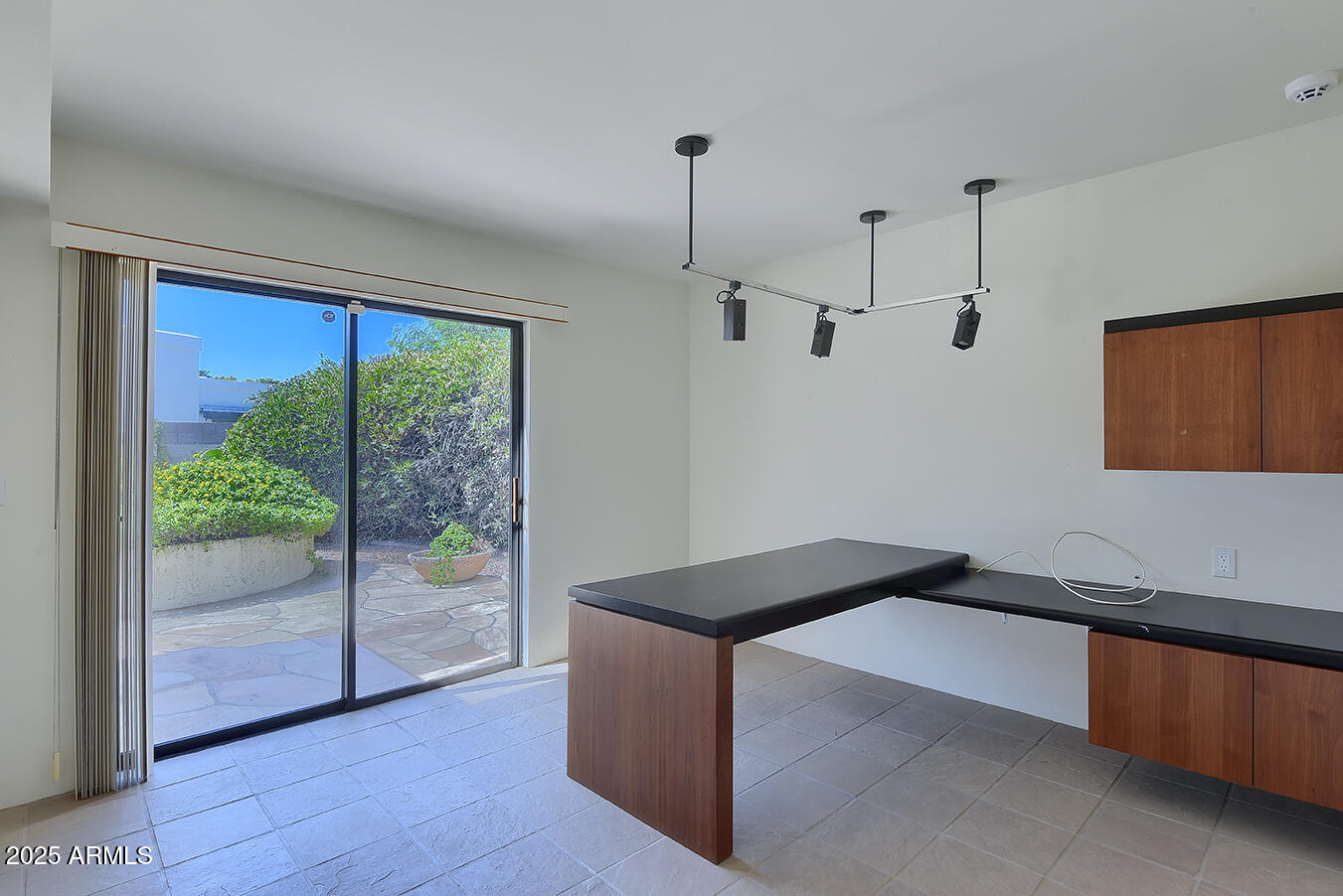 5414 N 26TH Street N