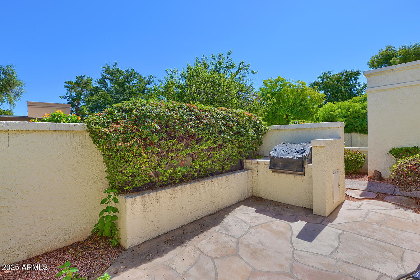 5414 N 26TH Street N