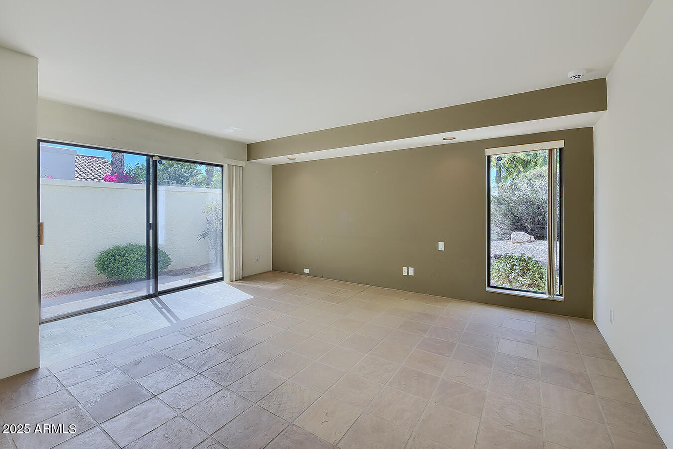 5414 N 26TH Street N