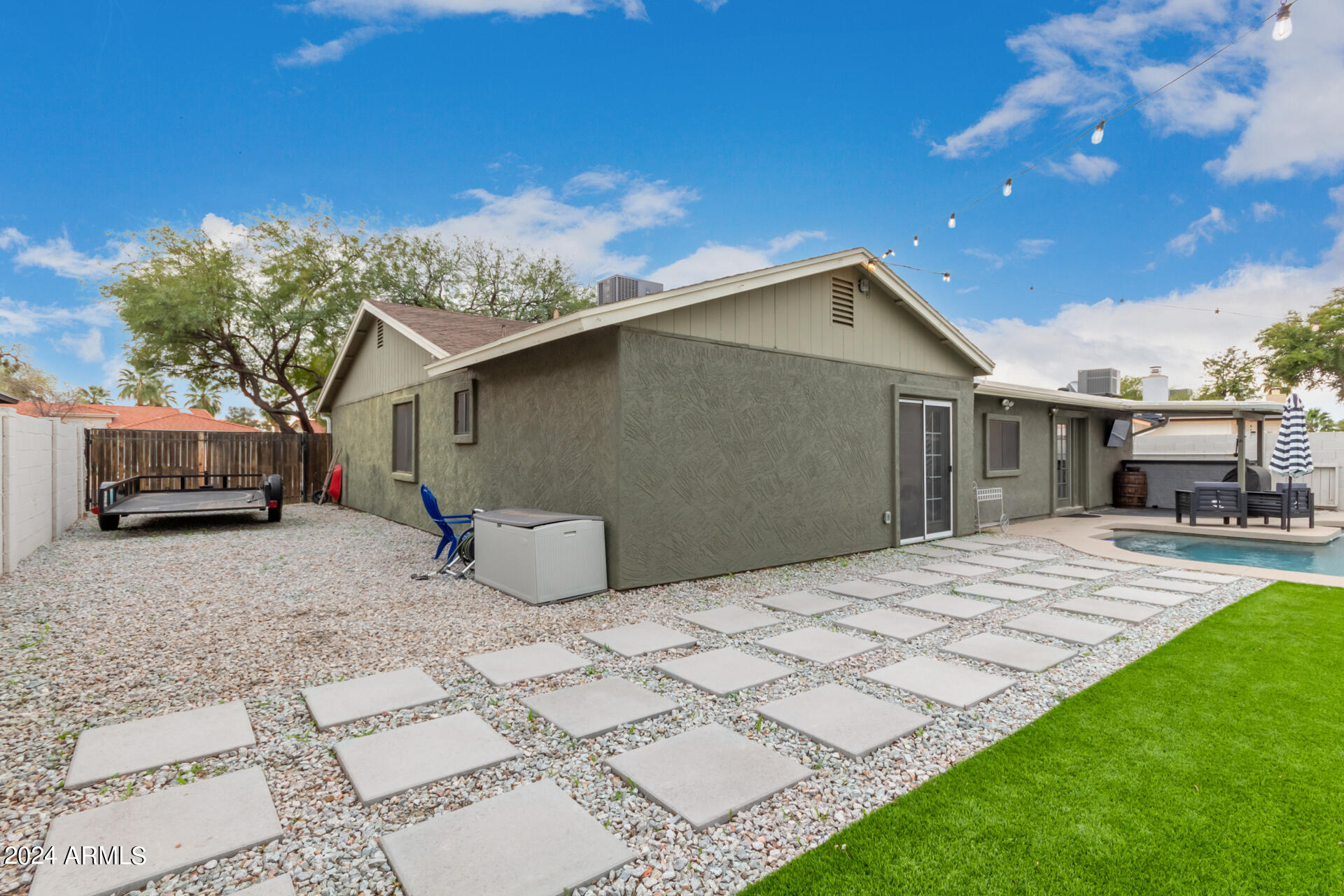 7358 E PUEBLO Avenue