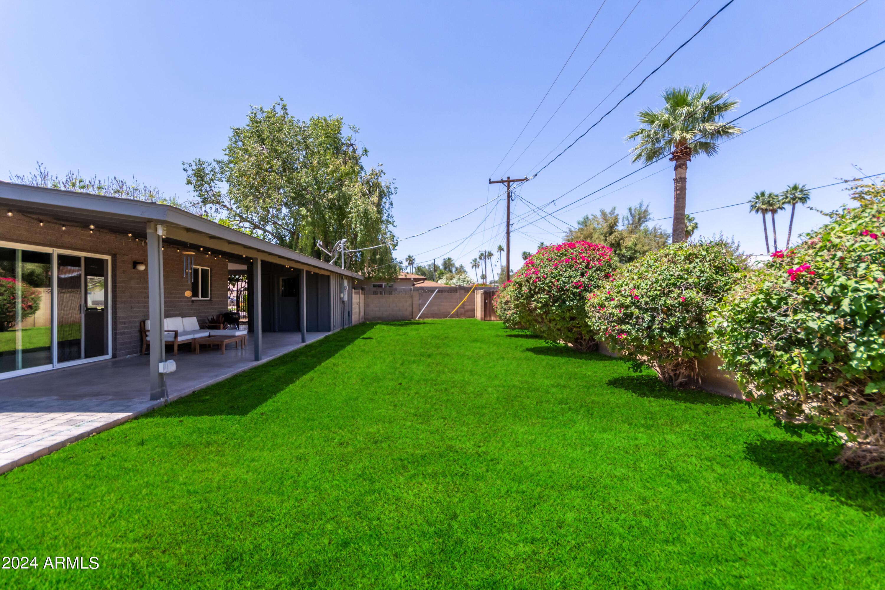 1610 W Lawrence Road