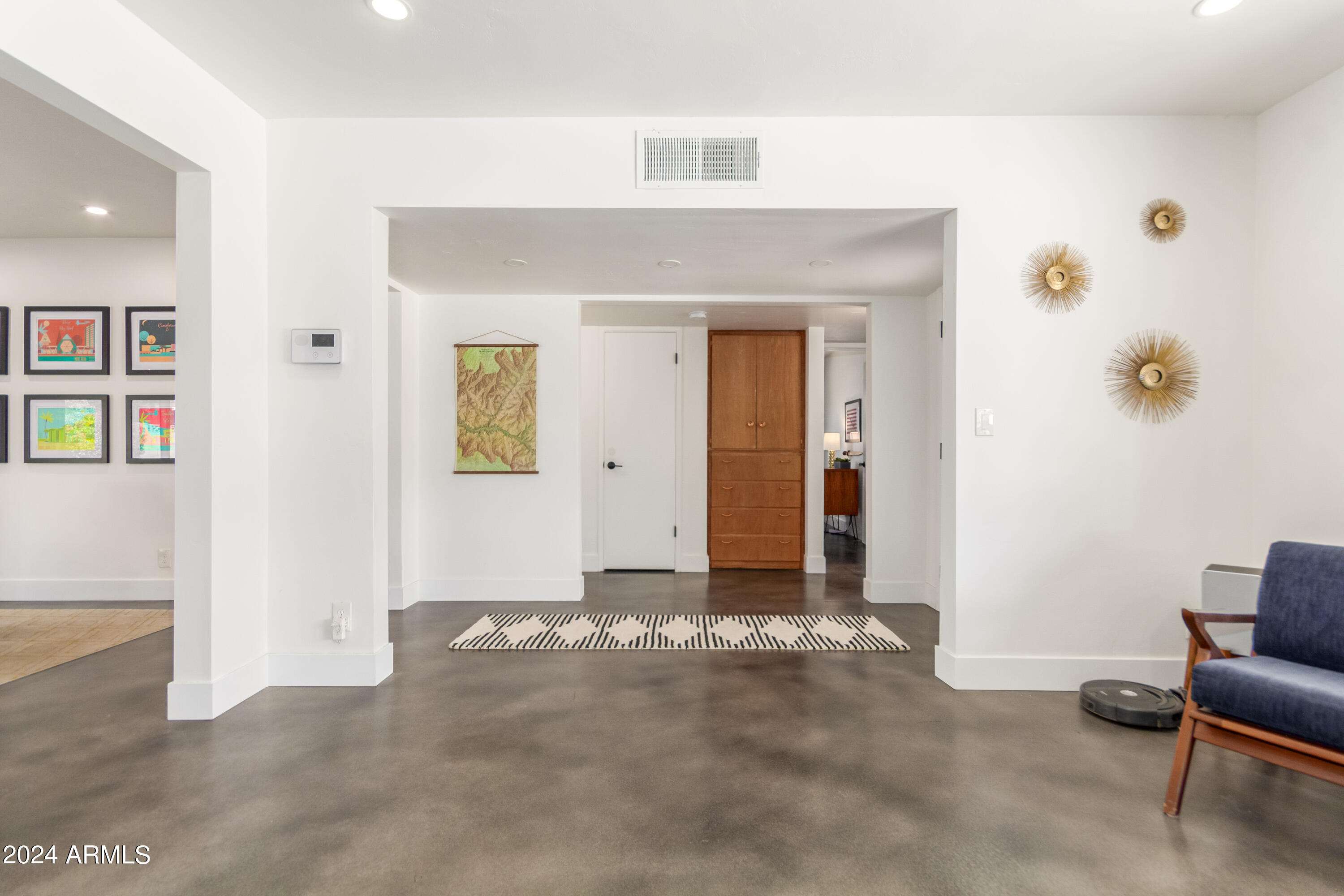 1610 W Lawrence Road