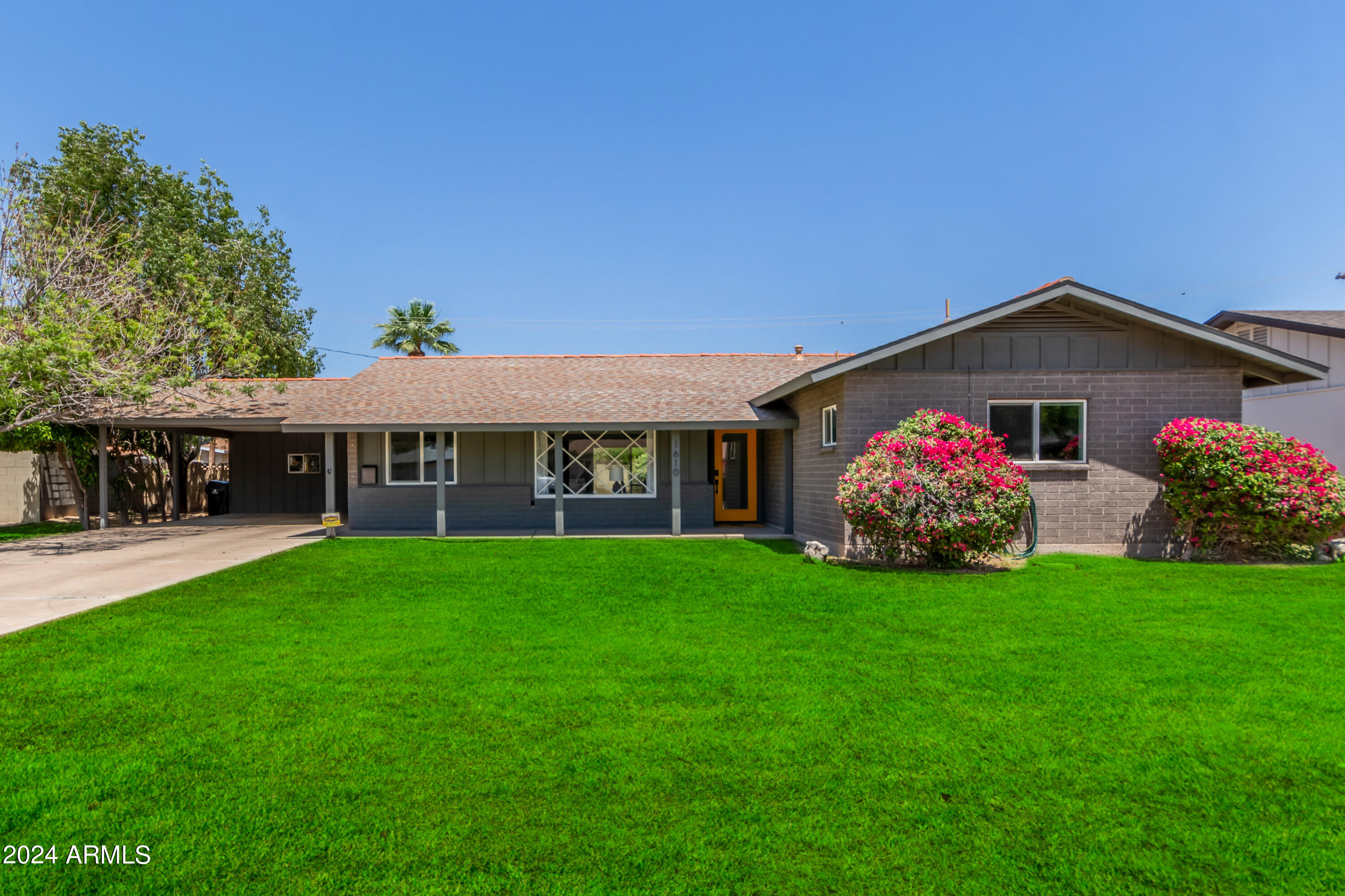1610 W Lawrence Road