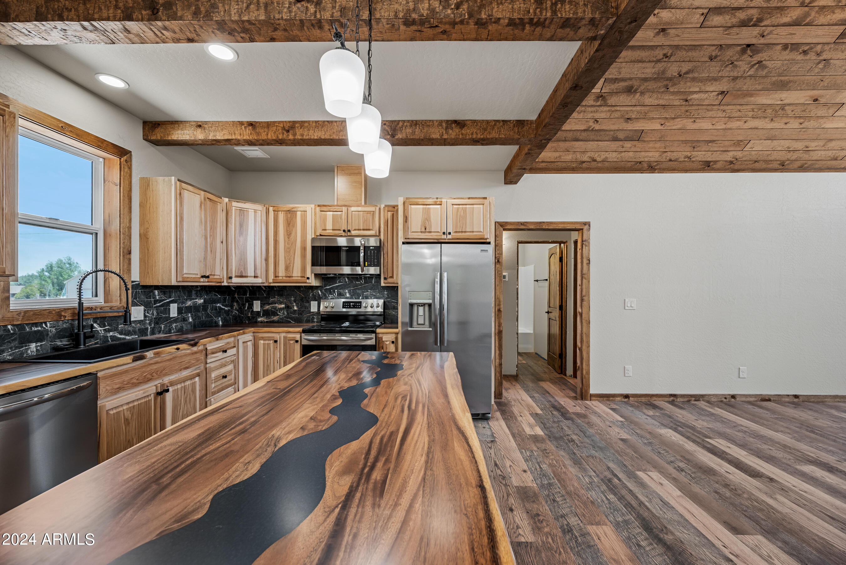 2726 Church Lane