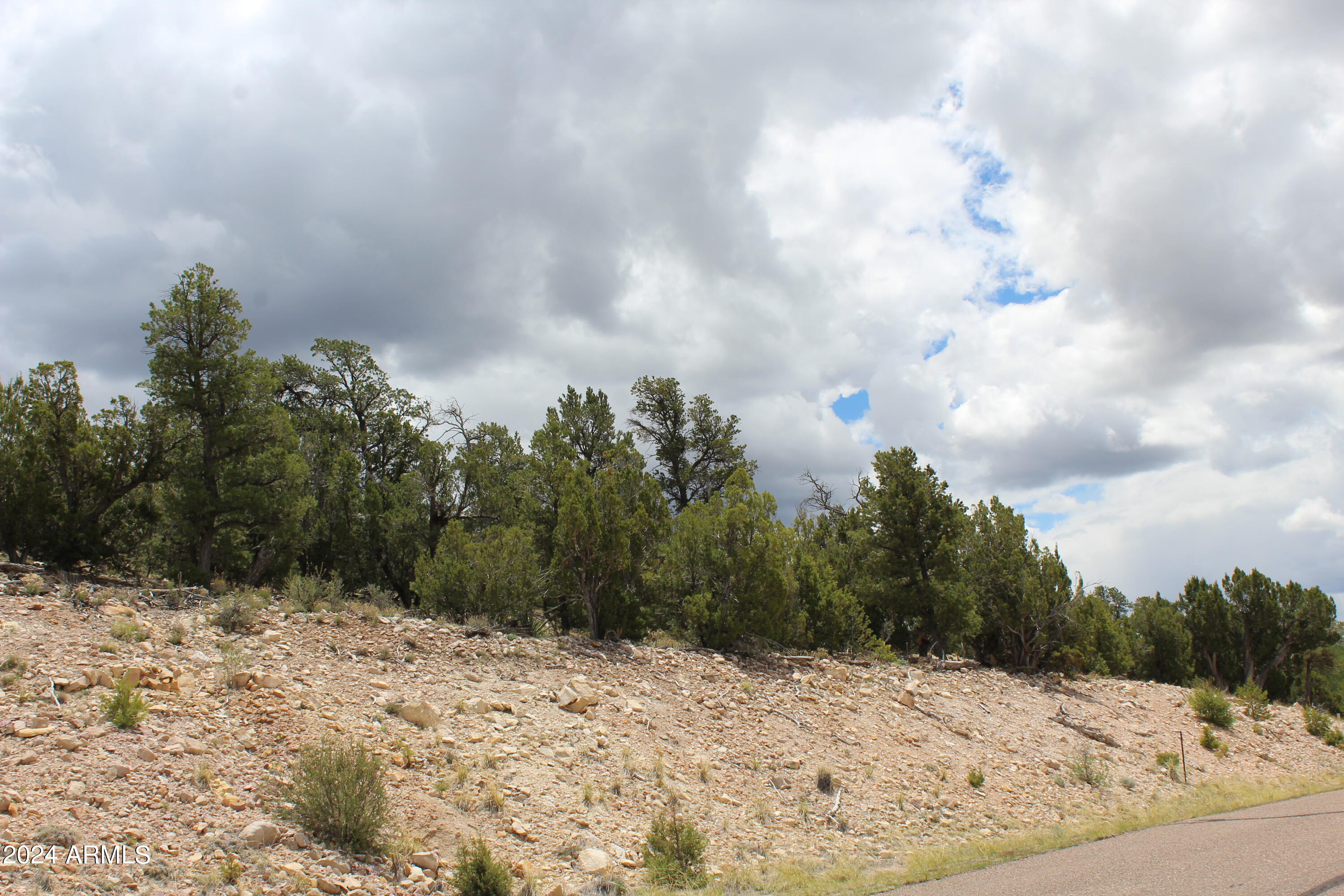 3373 Windy Lane, 147
