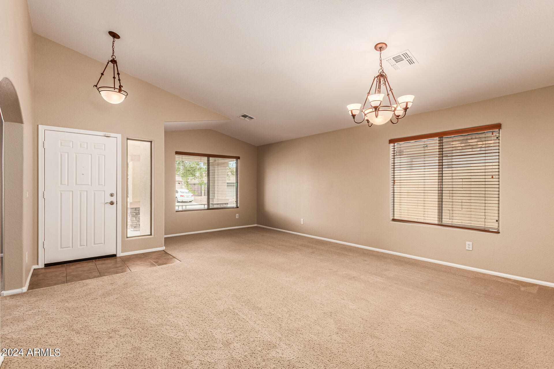 2210 W DALE Lane