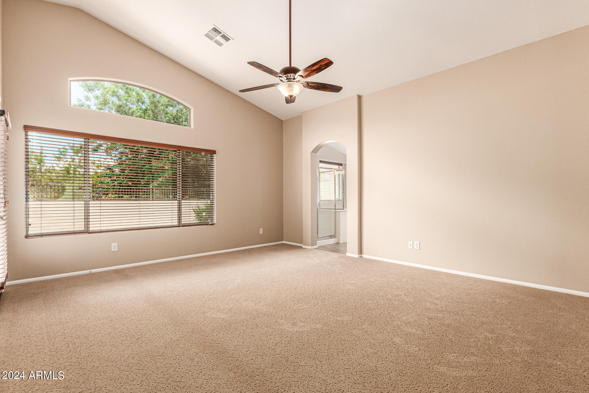 2210 W DALE Lane