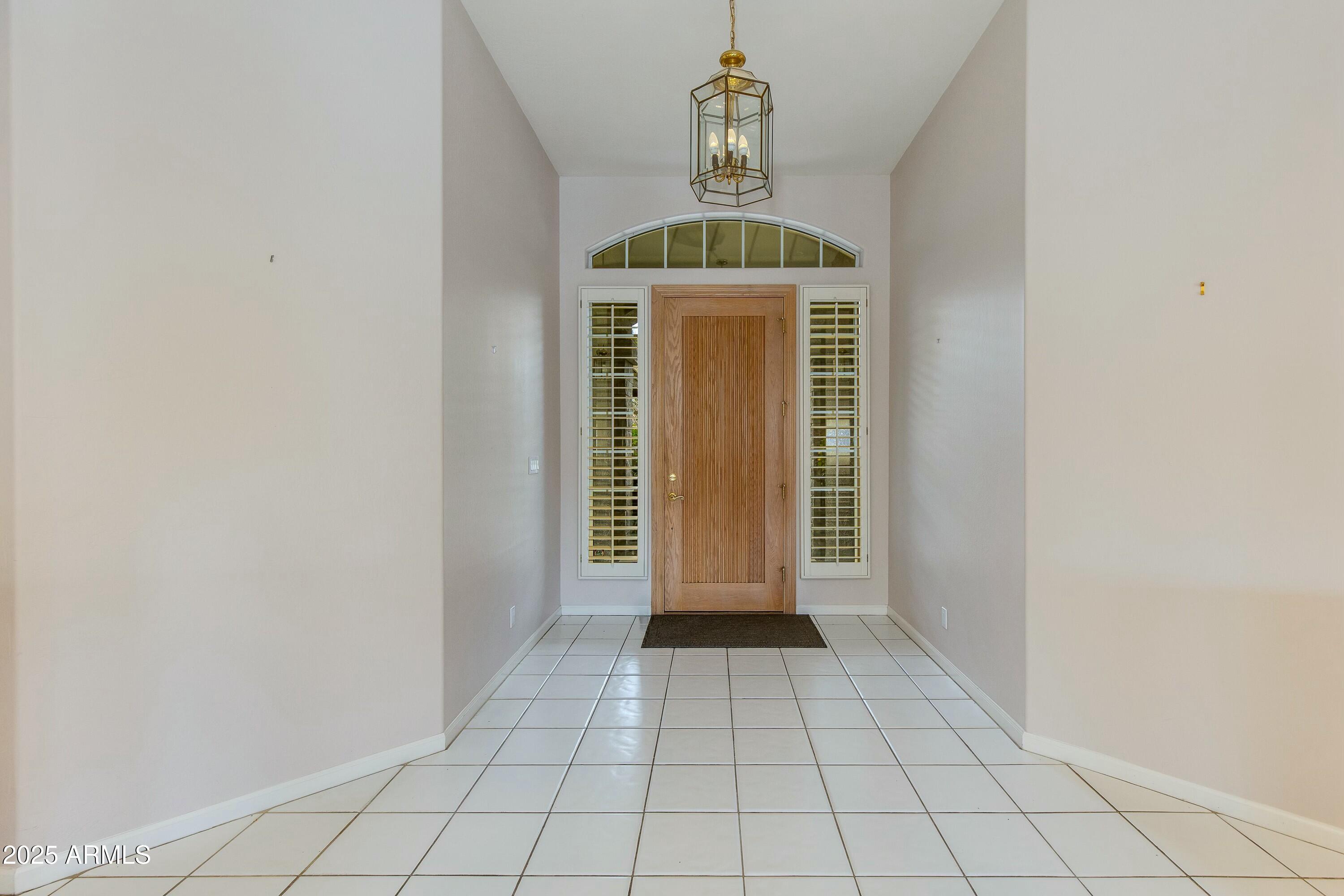 1133 W LAS PALMARITAS Drive