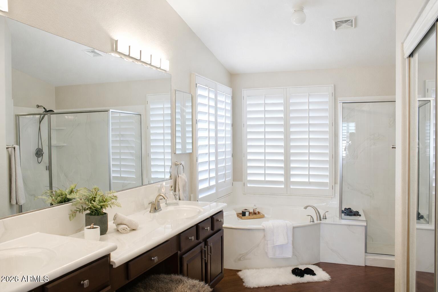 9828 E PANTERA Avenue