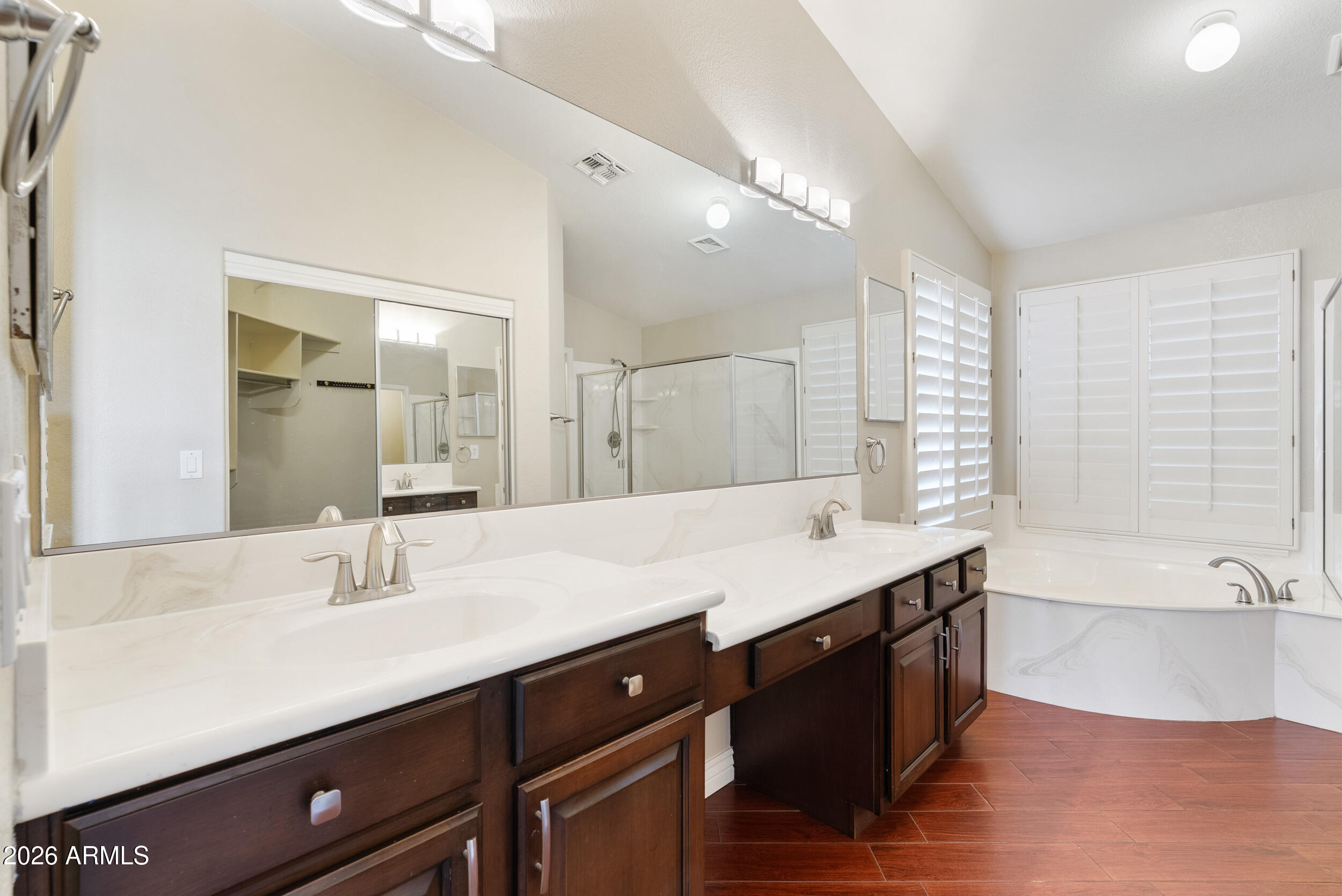 9828 E PANTERA Avenue