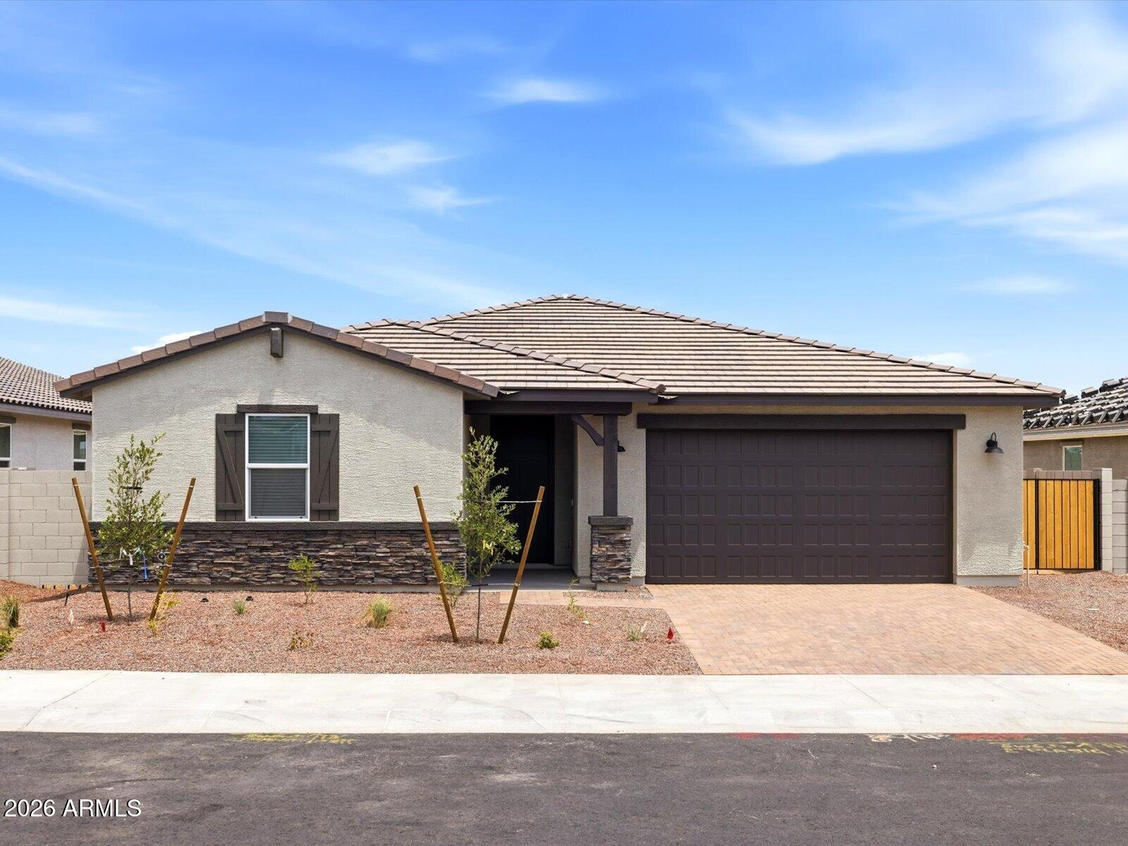18440 W MANZANITA Drive
