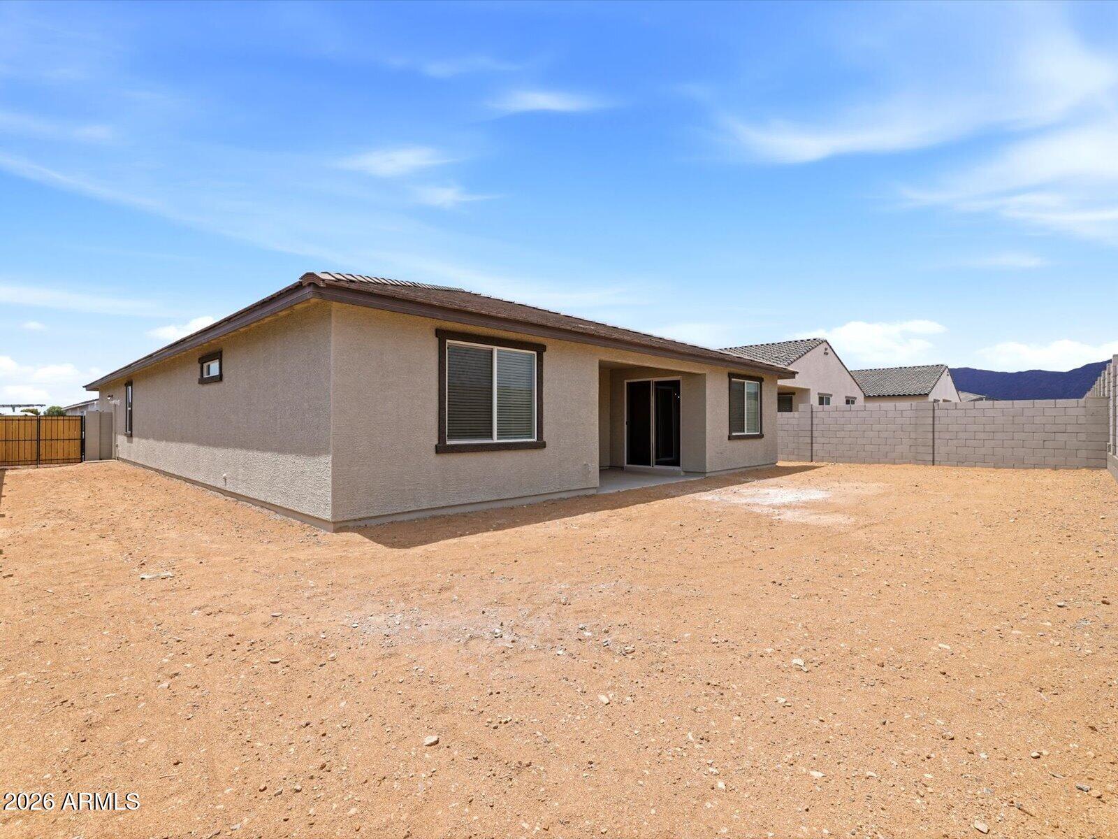 18440 W MANZANITA Drive