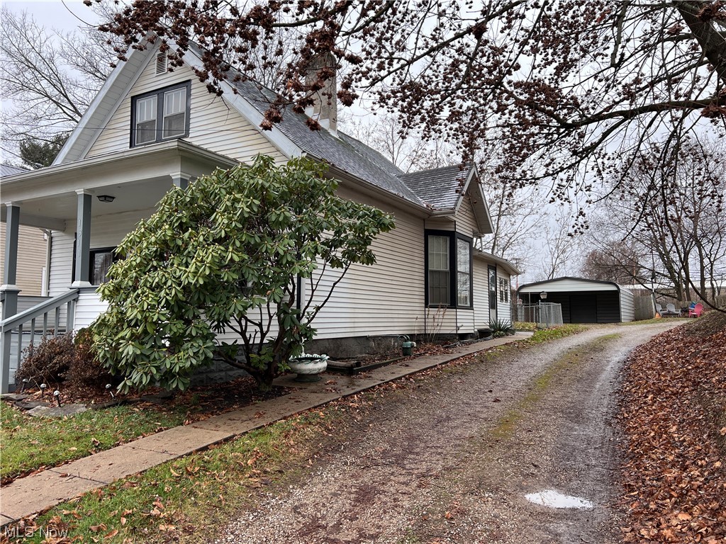 1311 Lake Drive