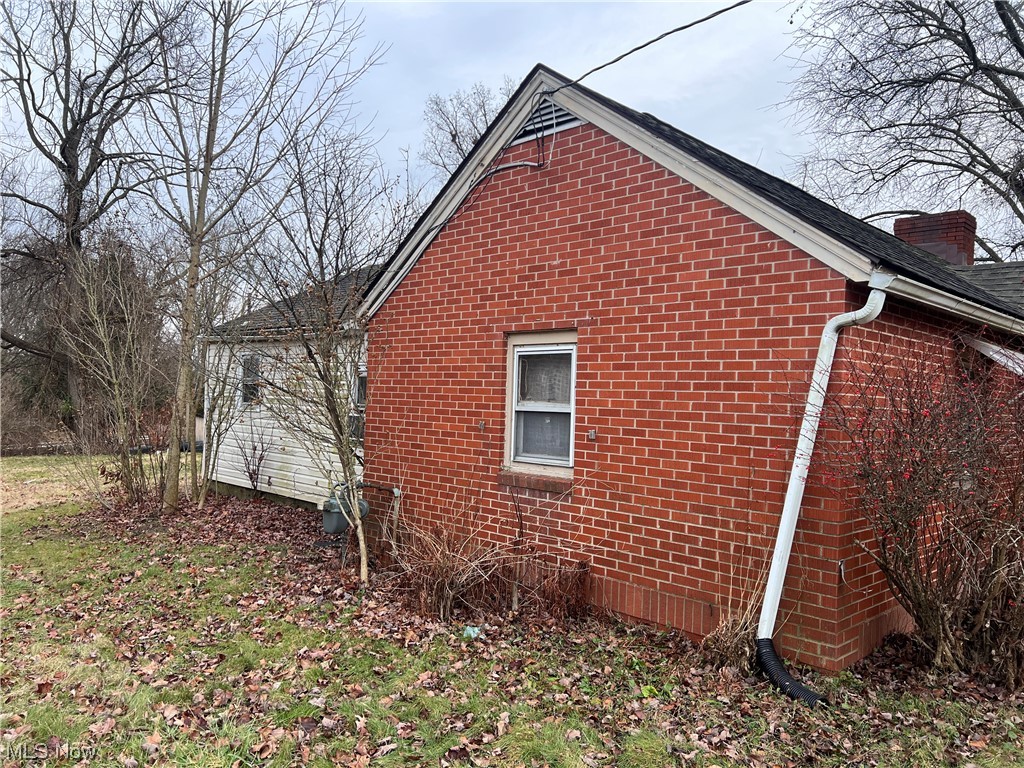 98 Petosky Avenue