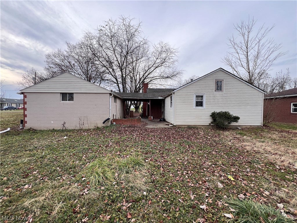 98 Petosky Avenue