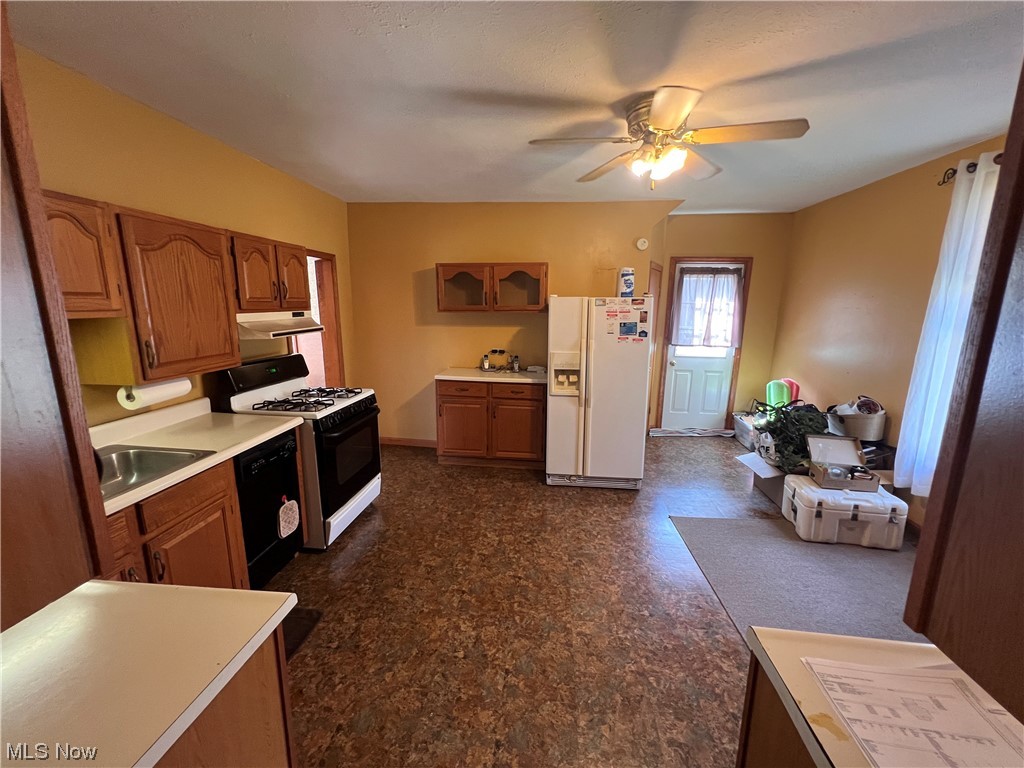 28452 Township Road 76