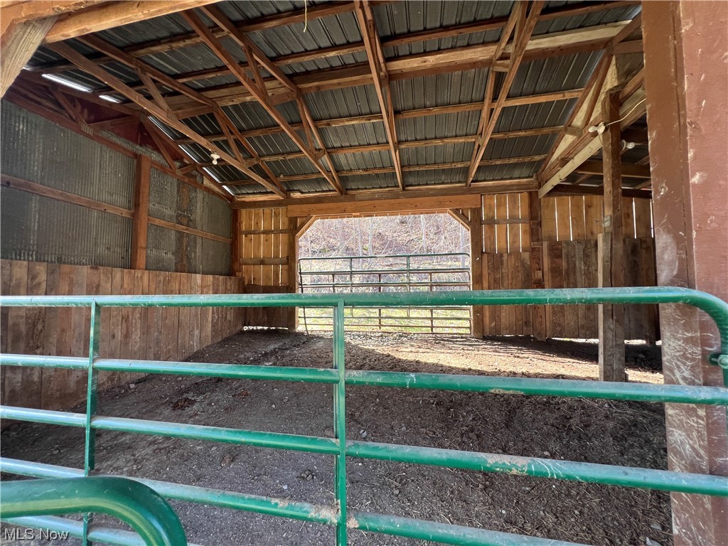 28452 Township Road 76