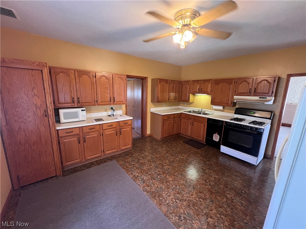 28452 Township Road 76