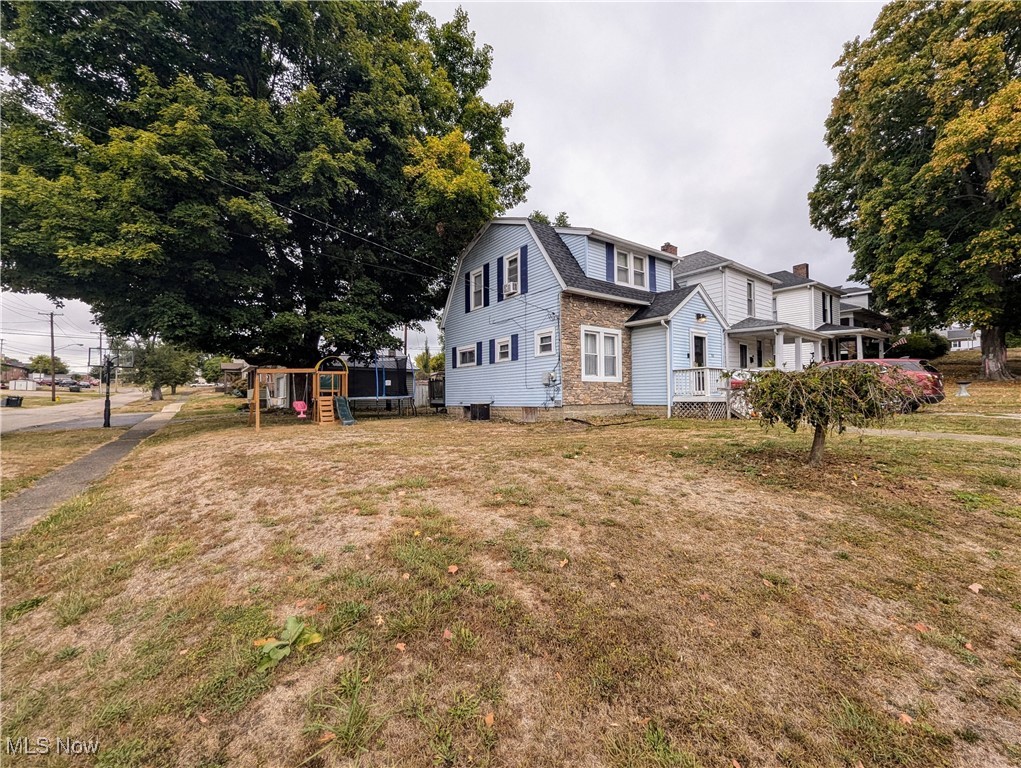 533 Van Horn Avenue