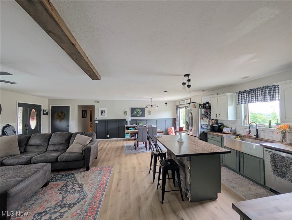 3439 Rough And Ready Road