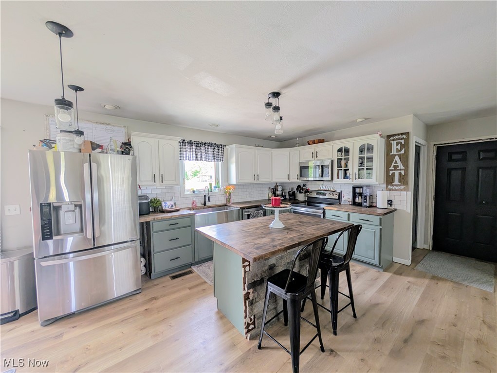 3439 Rough And Ready Road