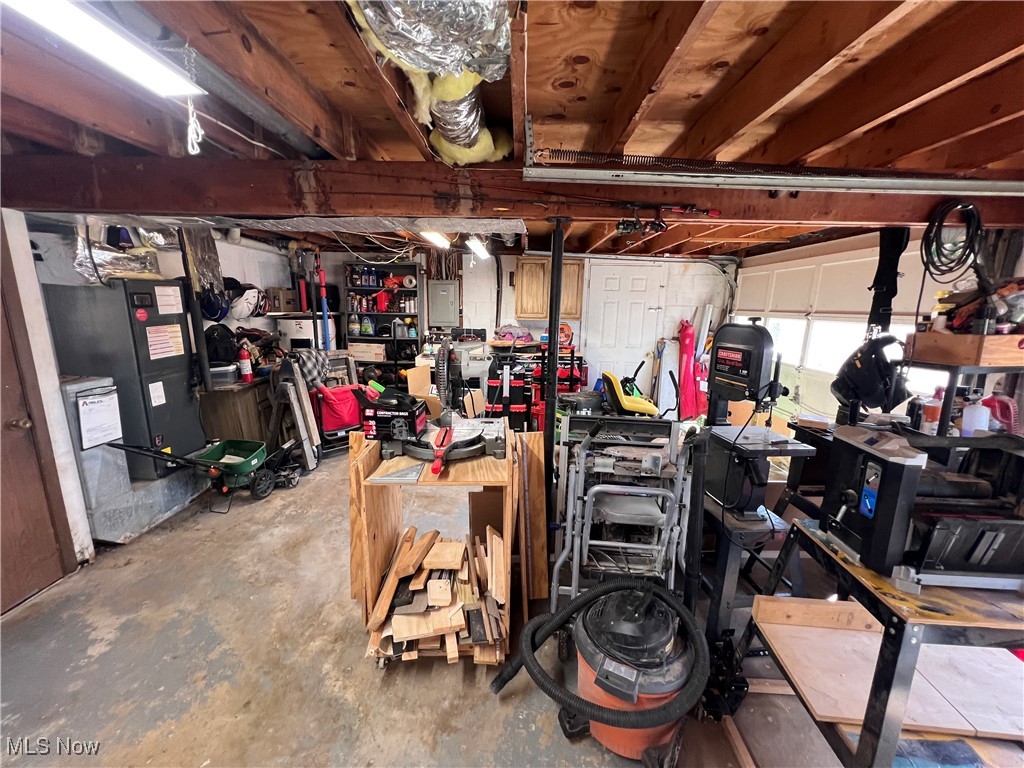 61220 Kadon Drive
