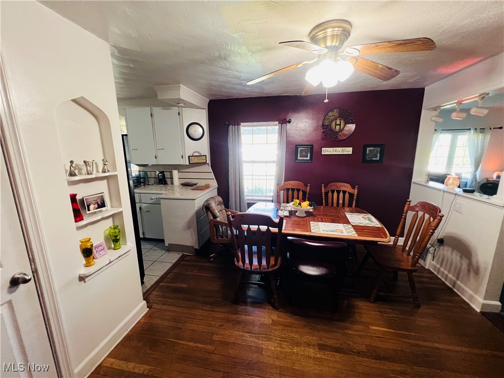 1350 Maplewood Drive