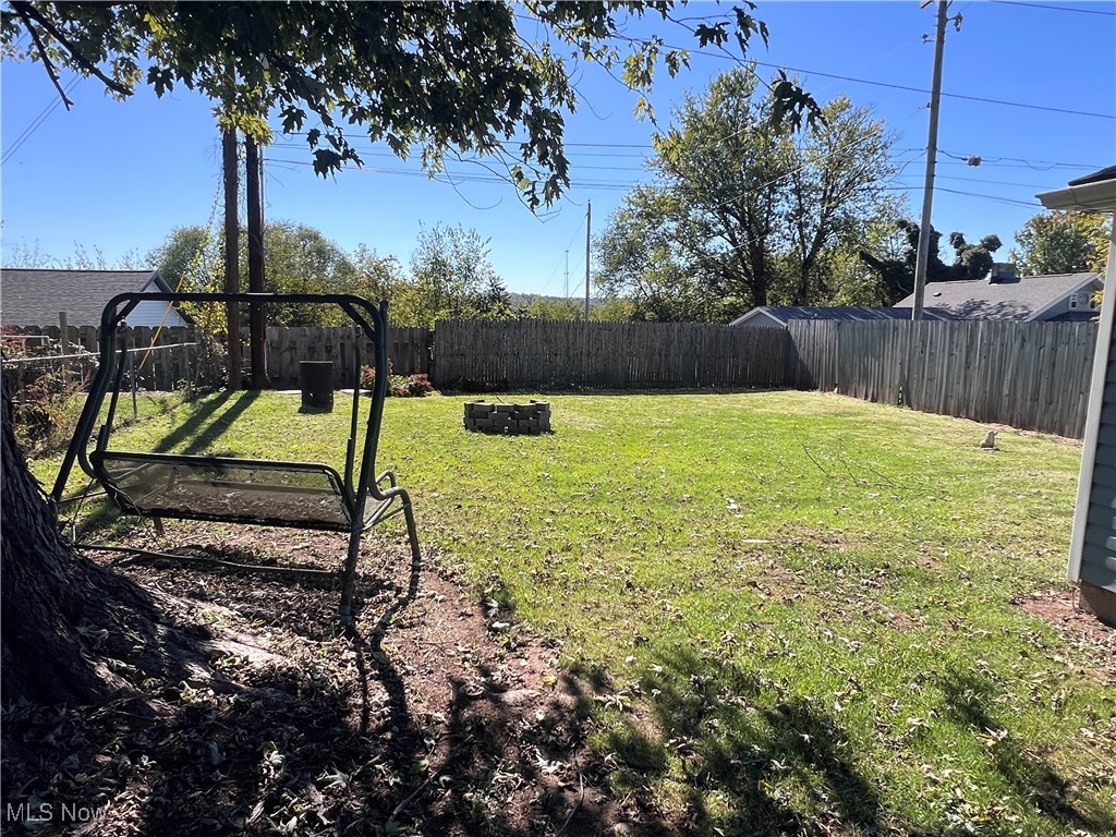 1350 Maplewood Drive