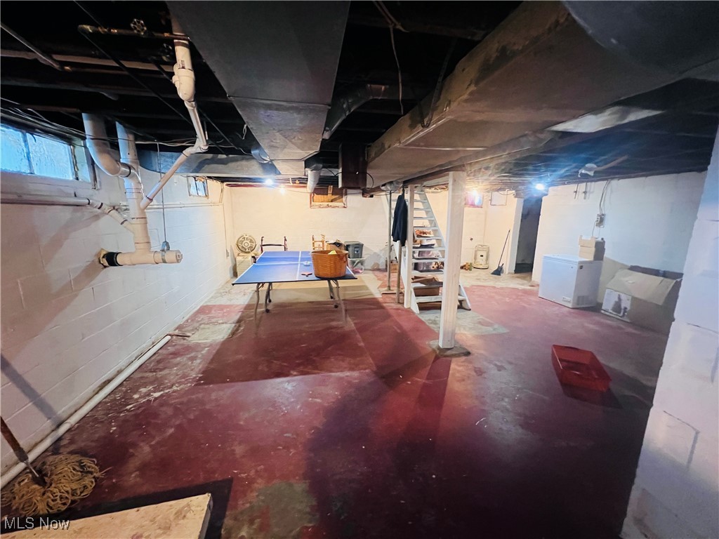 1350 Maplewood Drive