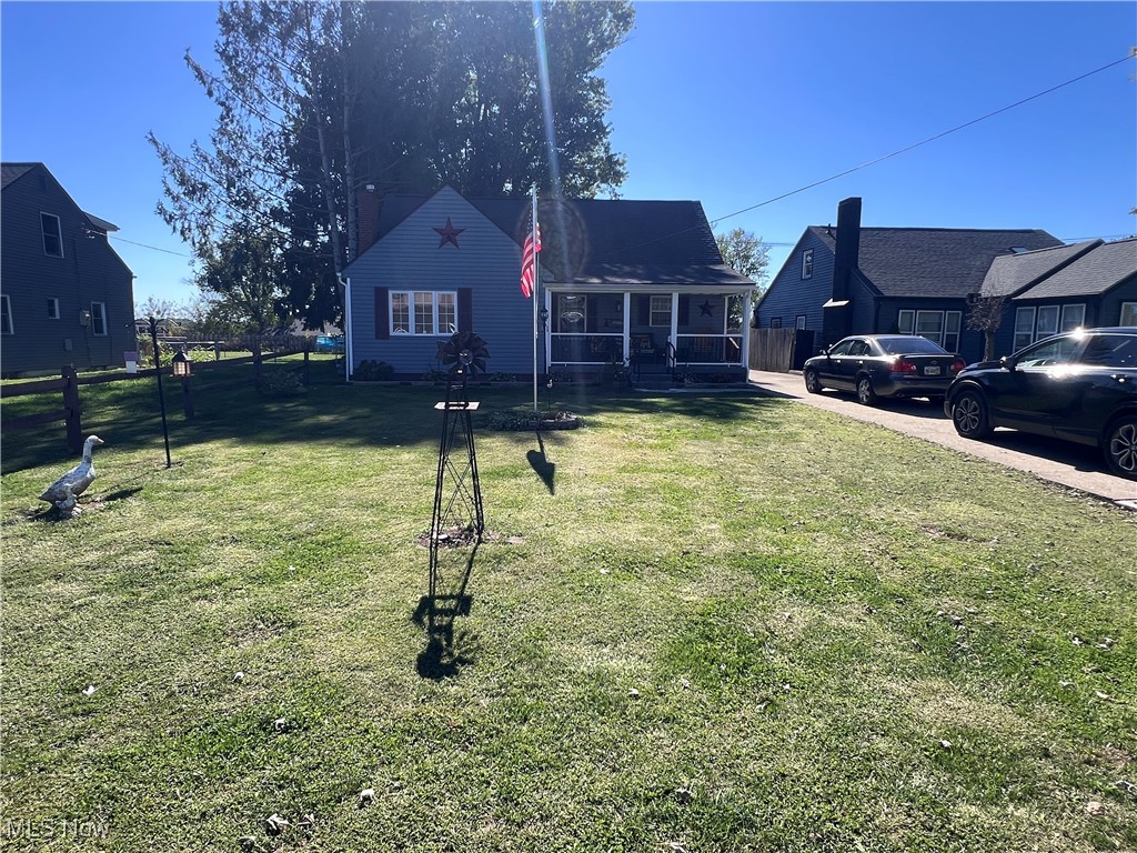 1350 Maplewood Drive