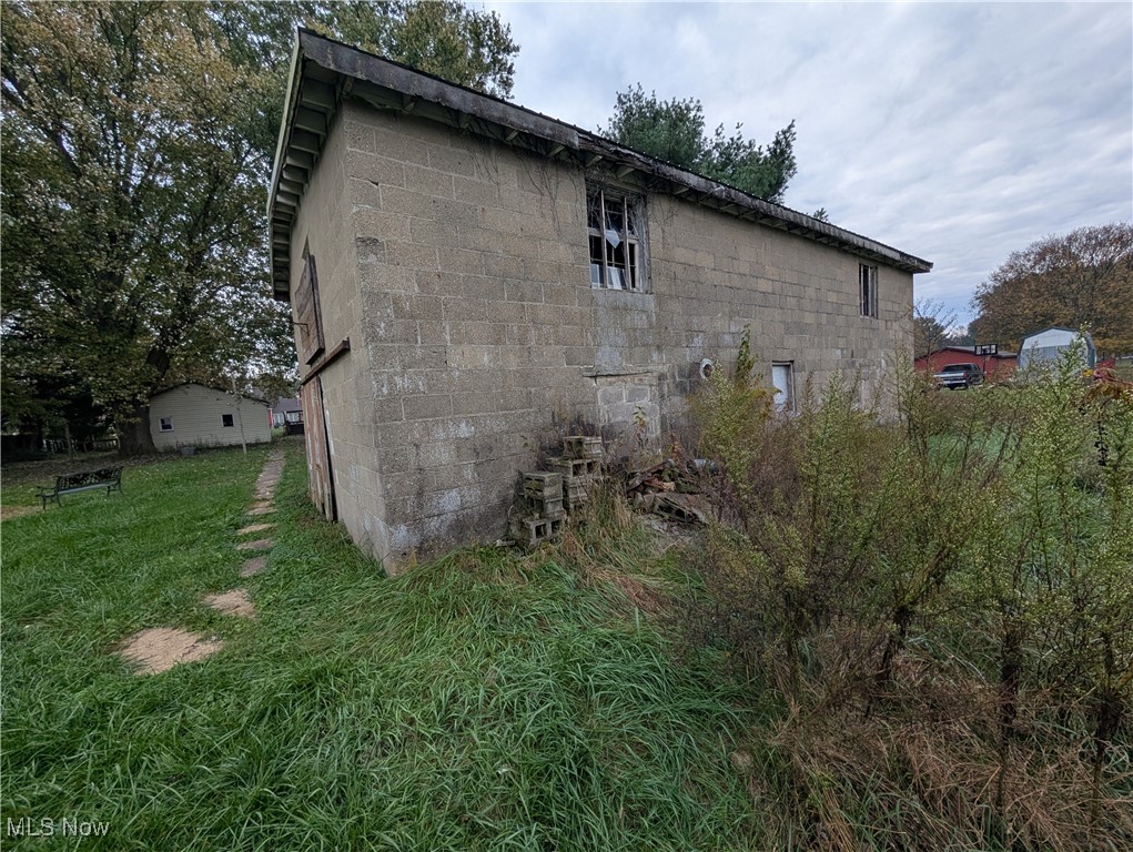 2015 Montgomery Avenue