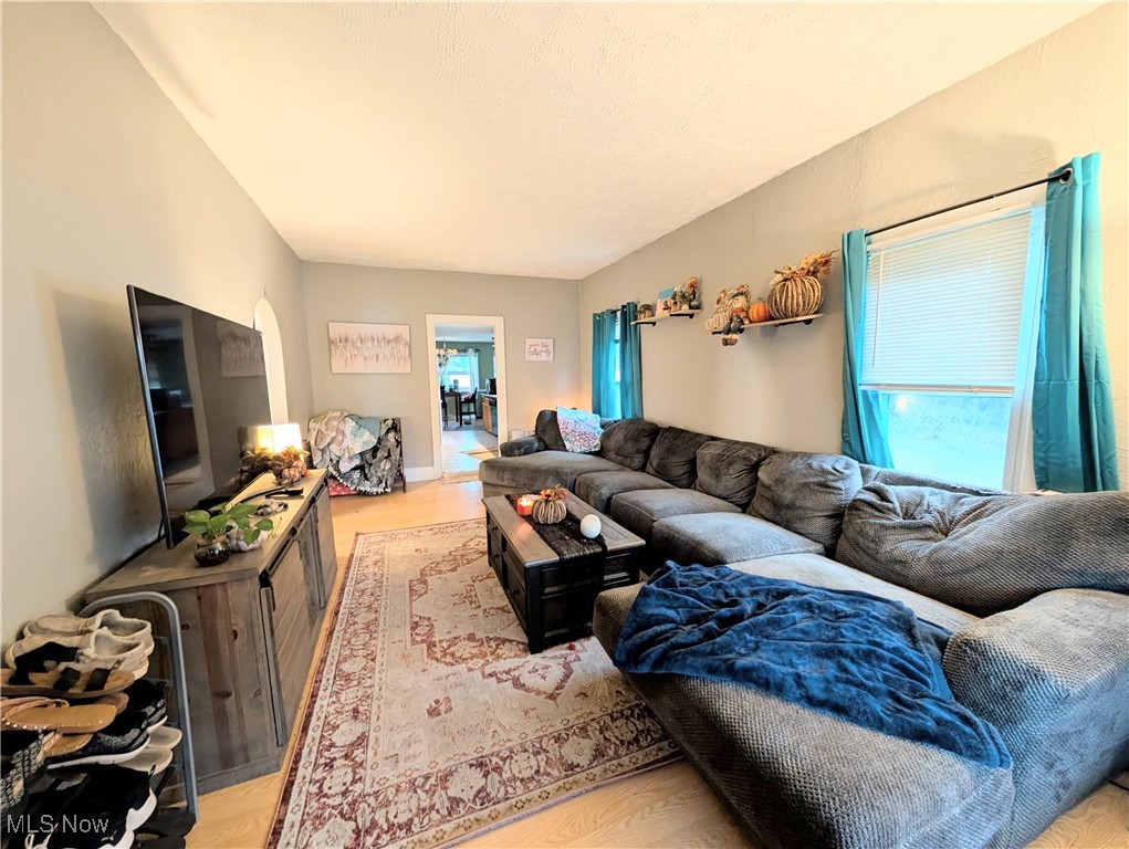 2015 Montgomery Avenue