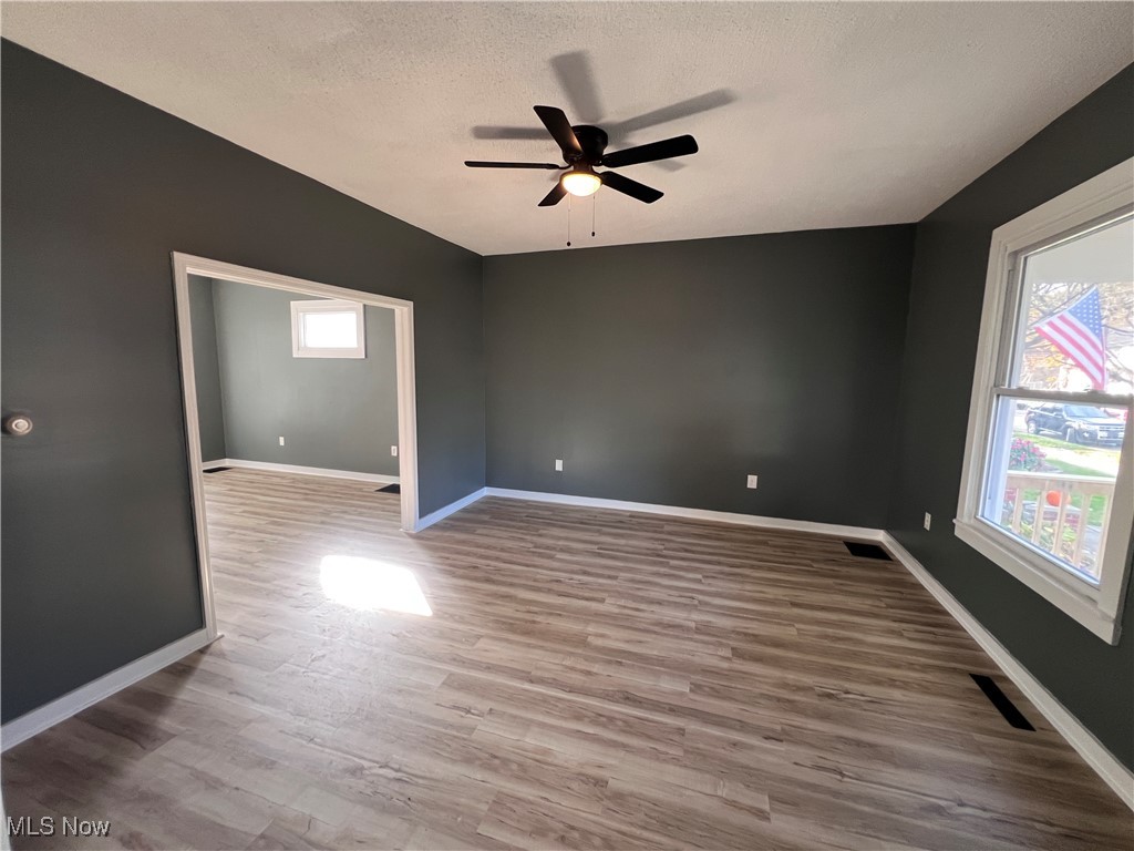828 Locust Avenue