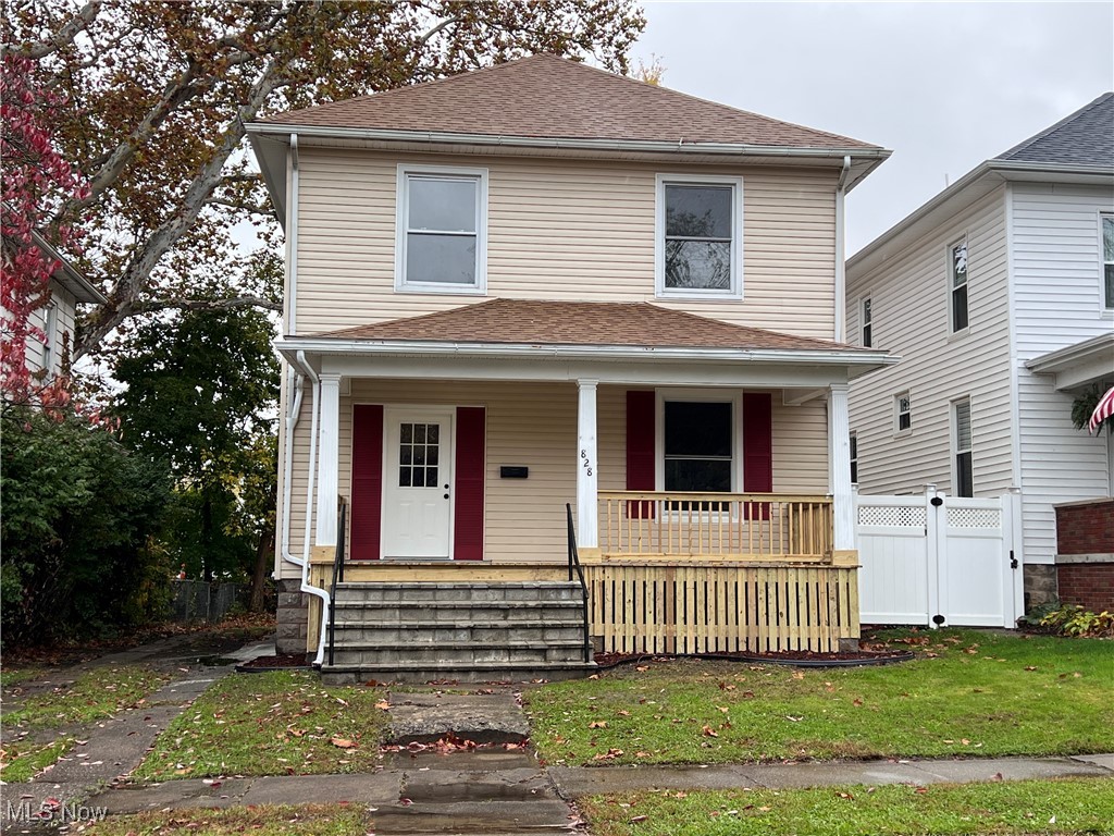 828 Locust Avenue