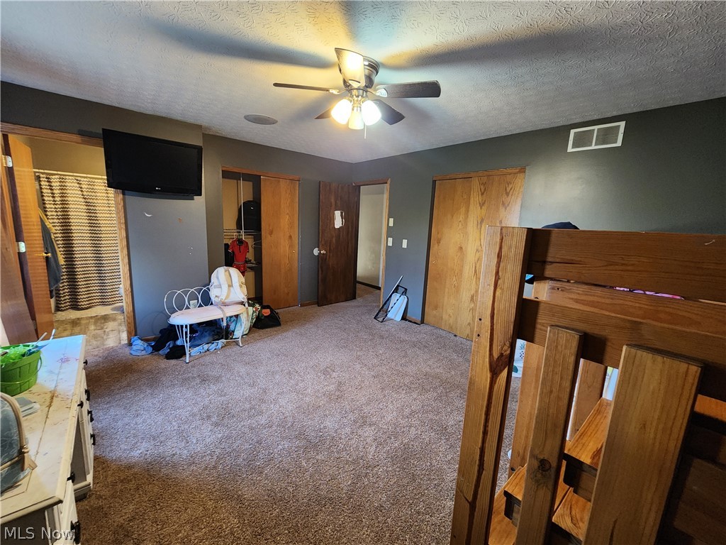 8550 Goldenrod Drive